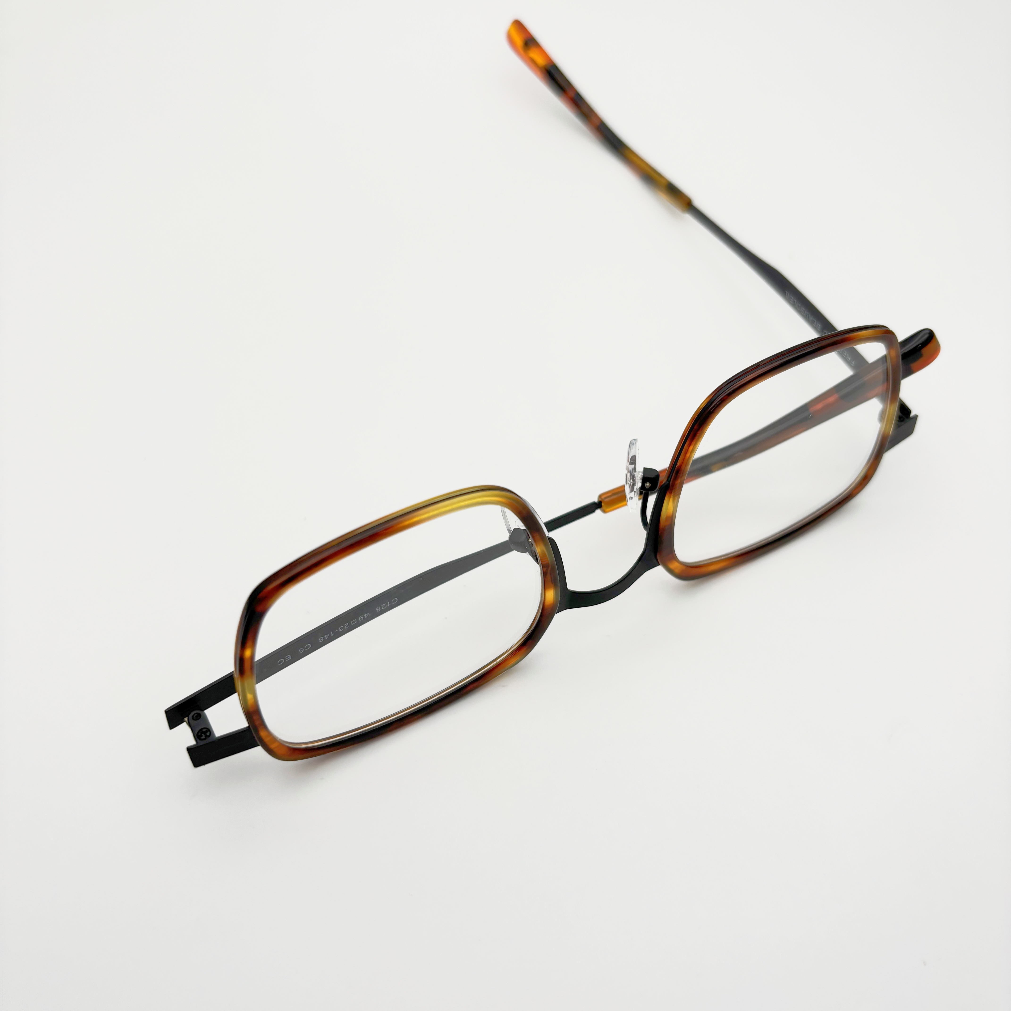 Prescription glasses, sunglasses,BelightOptical