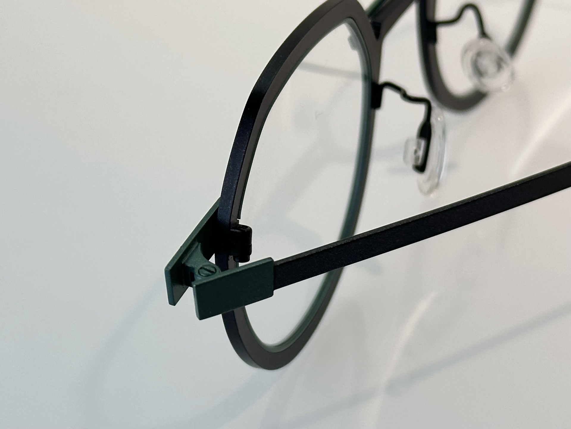 Prescription glasses, sunglasses,BelightOptical