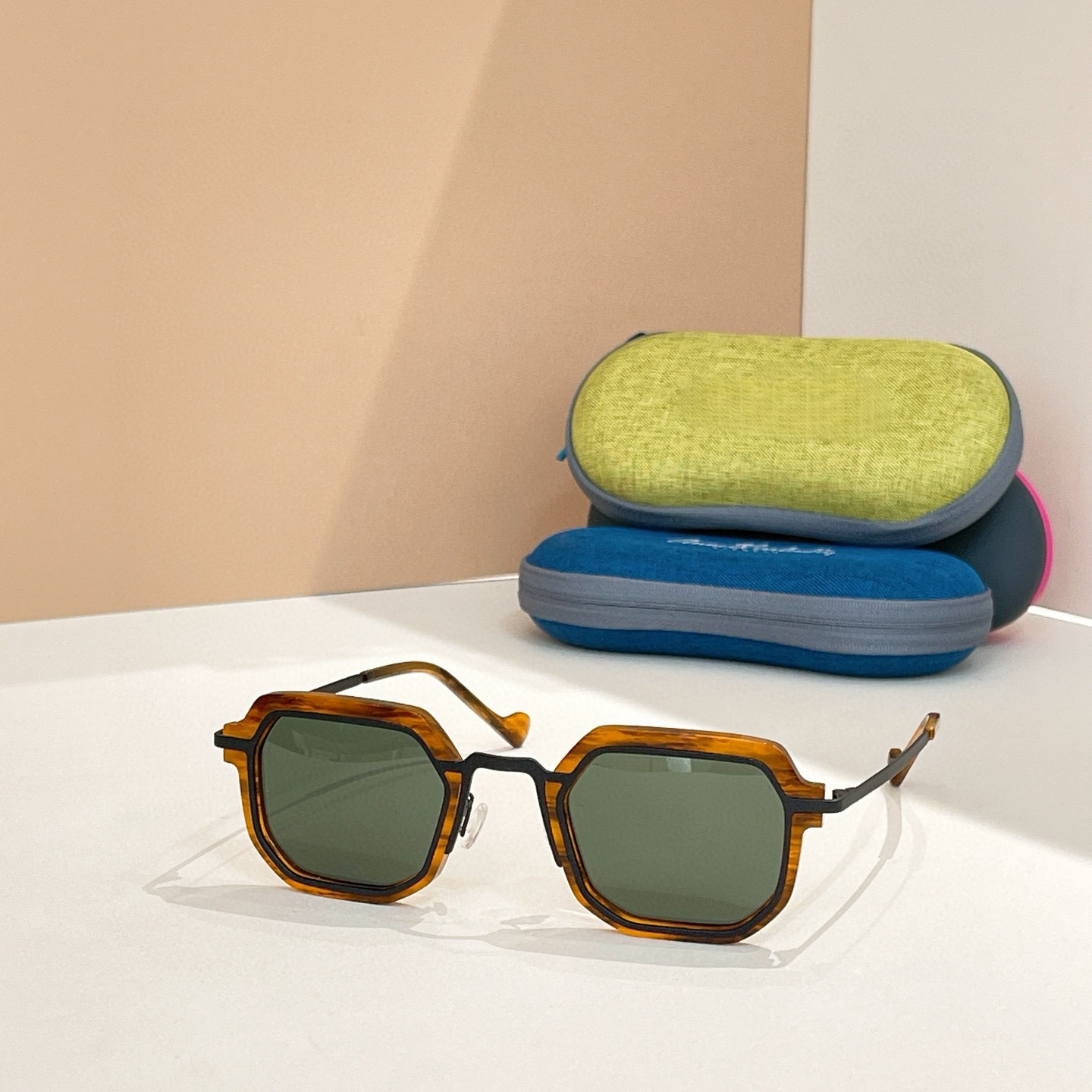 Prescription glasses, sunglasses,BelightOptical