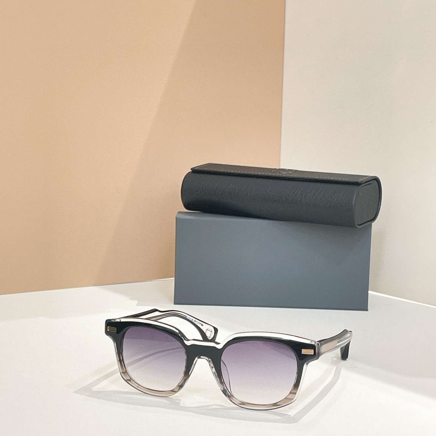 Prescription glasses, sunglasses,BelightOptical