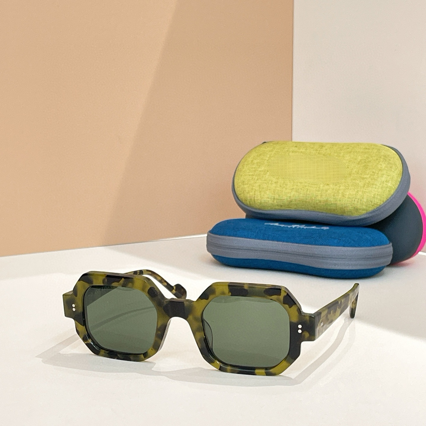 Prescription glasses, sunglasses,BelightOptical