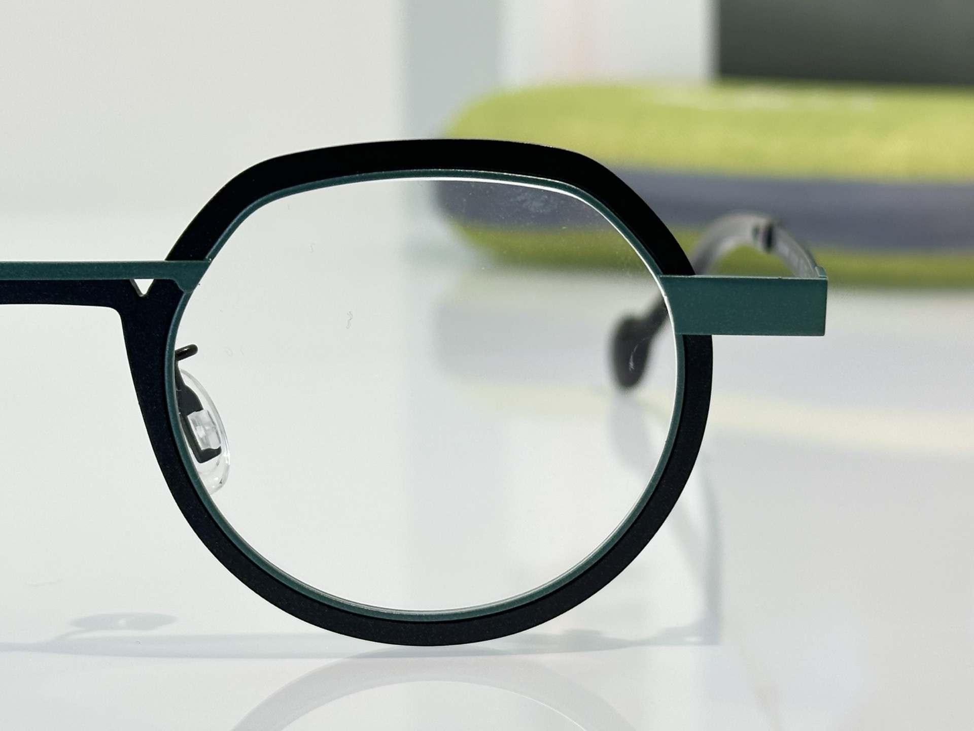 Prescription glasses, sunglasses,BelightOptical