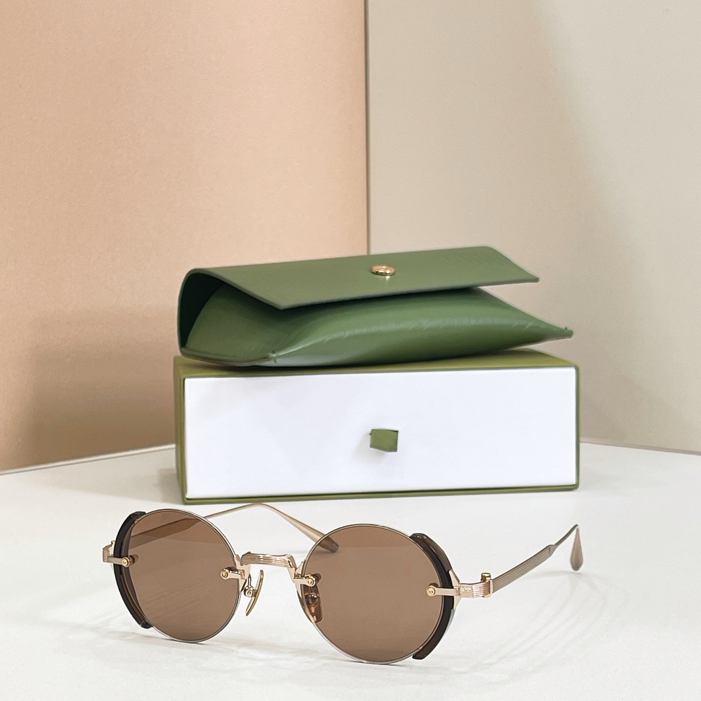 Prescription glasses, sunglasses,BelightOptical