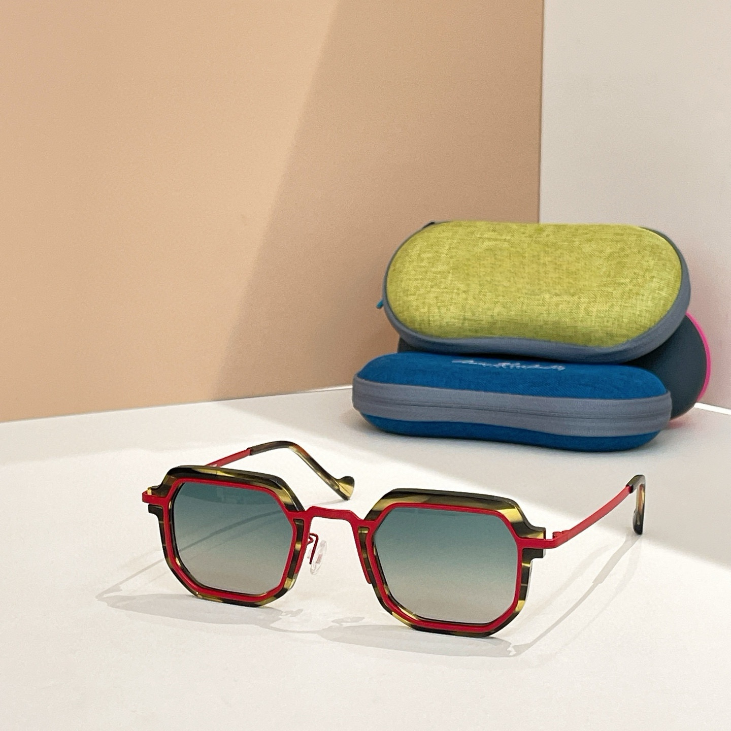 Prescription glasses, sunglasses,BelightOptical