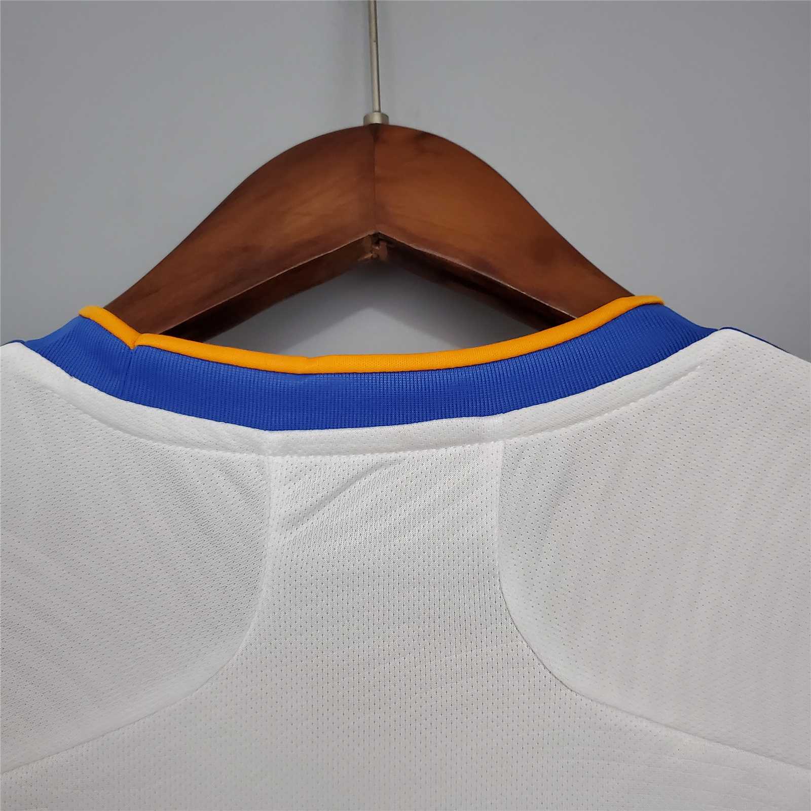 ManixJersey.com | Real Madrid Retro 21-22 Home Jersey -Customize Name, Number and Patch | Worldwide Shipping