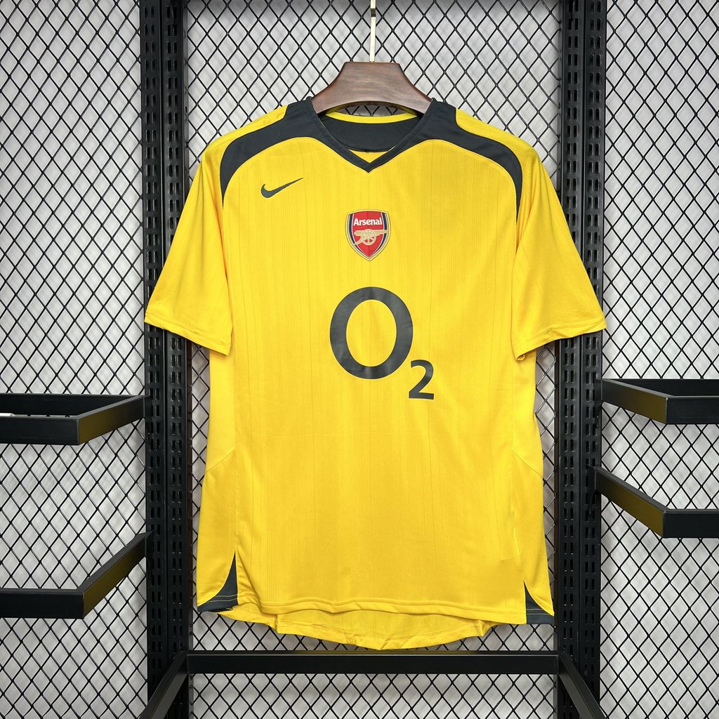 Higojerseys-Retro Arsenal 2005-06 Away Stadium Jersey