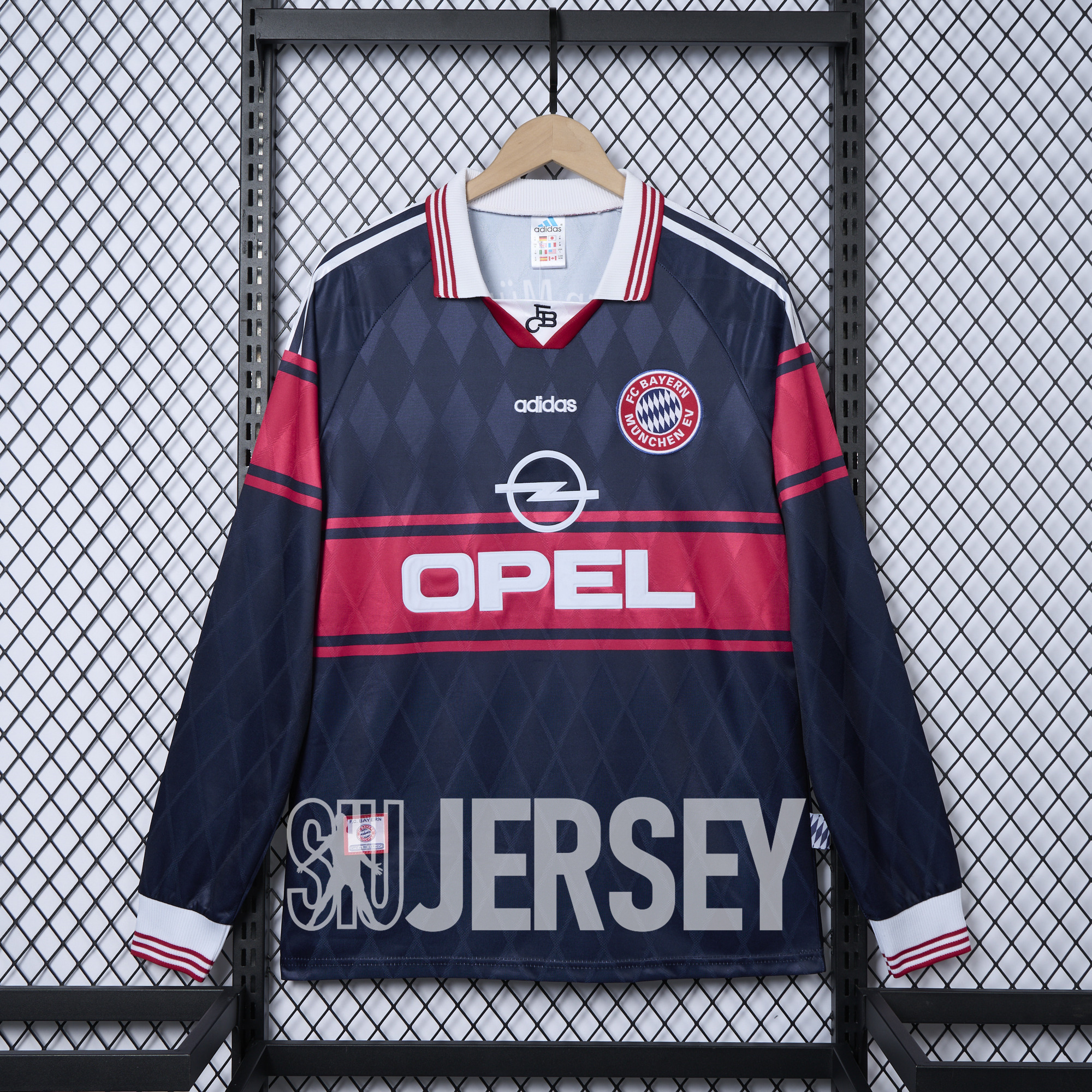 SIUjerseys-Retro Bayern Munich 1997-99 Home Long Jersey