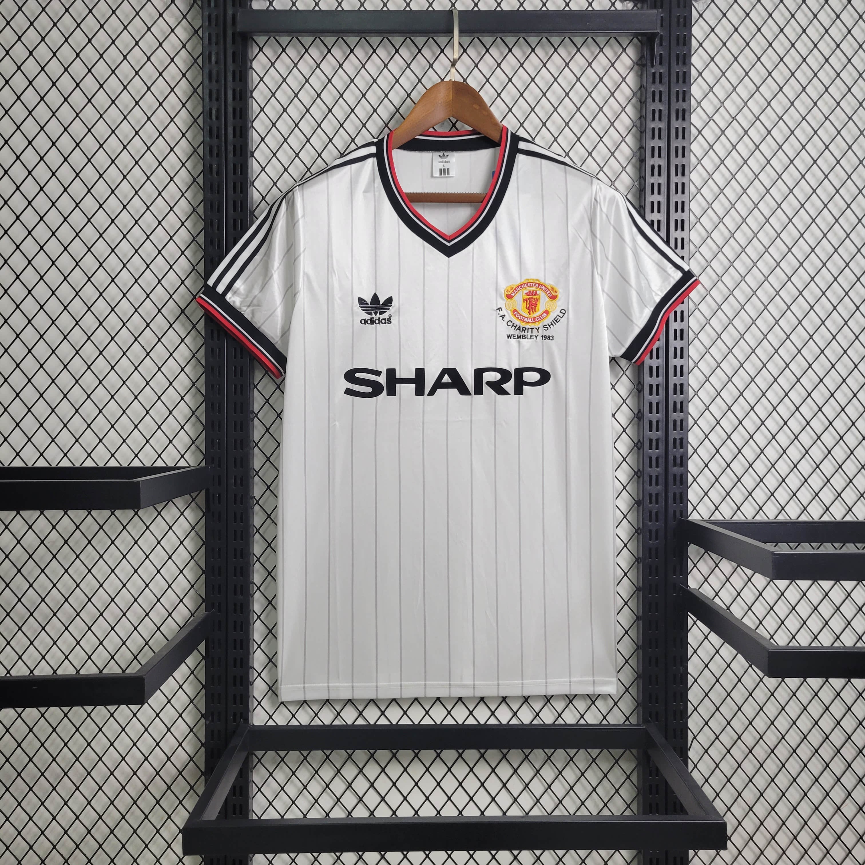 ManixJersey.com | Retro Manchester United 82-83 Away Jersey -Customize Name, Number and Patch | Worldwide Shipping