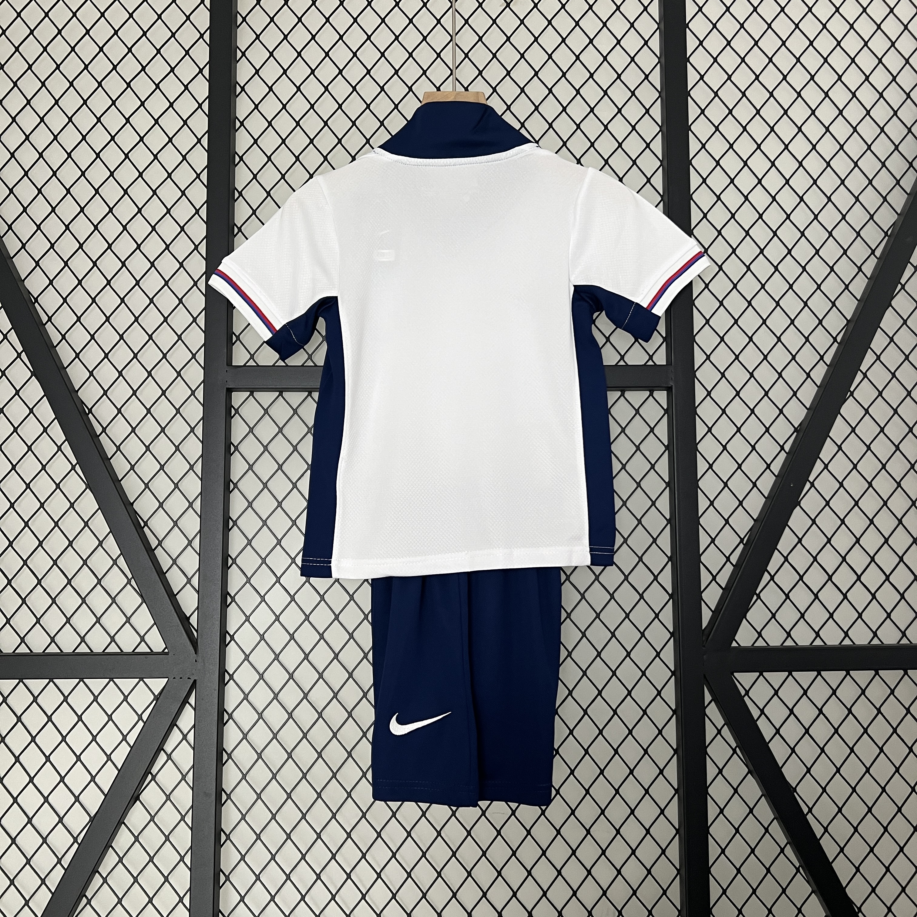 ManixJersey.com | England 2024 Home Stadium Kids Kit -Customize Name, Number and Patch | Worldwide Shipping