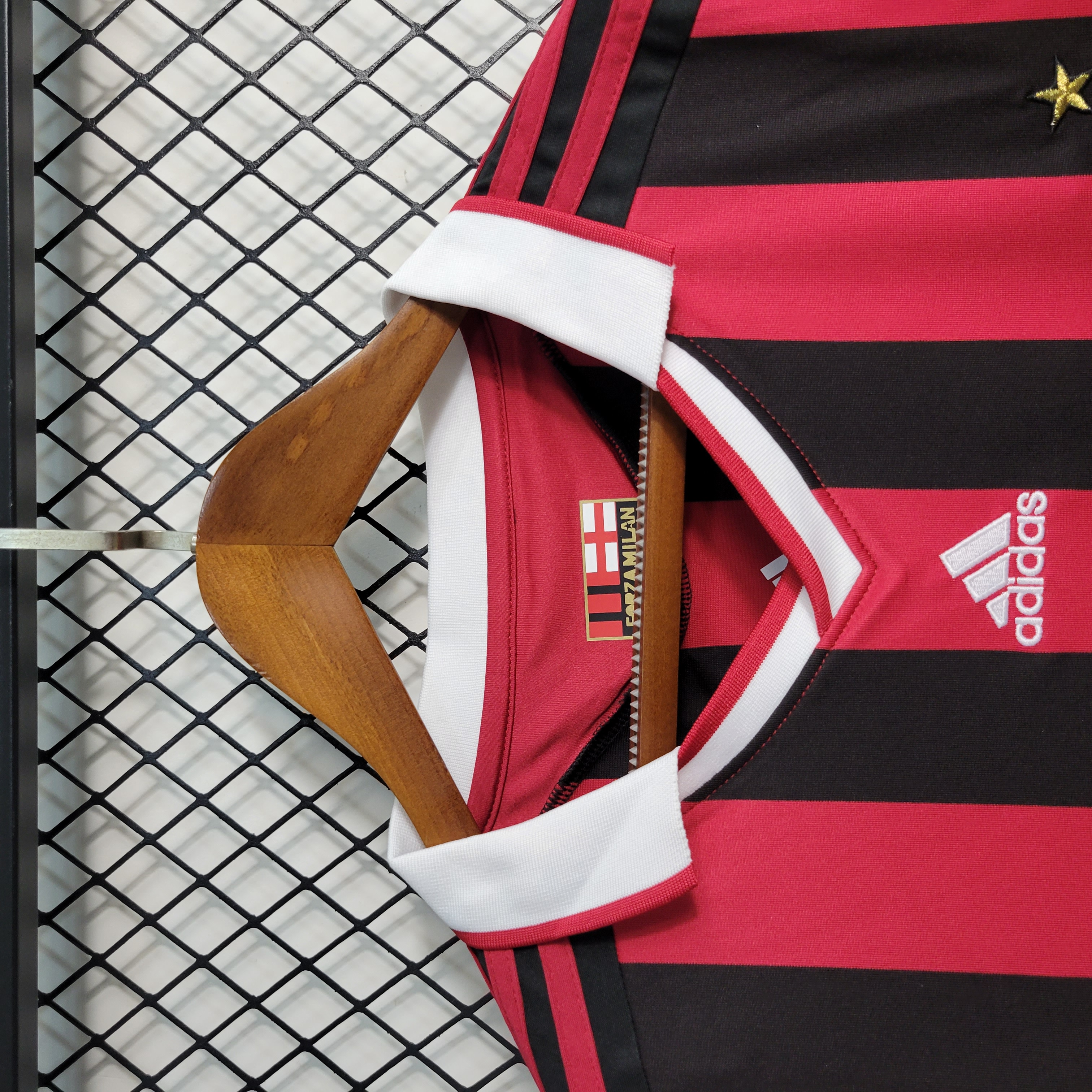 ManixJersey.com | Retro AC Milan 2009-10 Home Stadium Jersey -Customize Name, Number and Patch | Worldwide Shipping