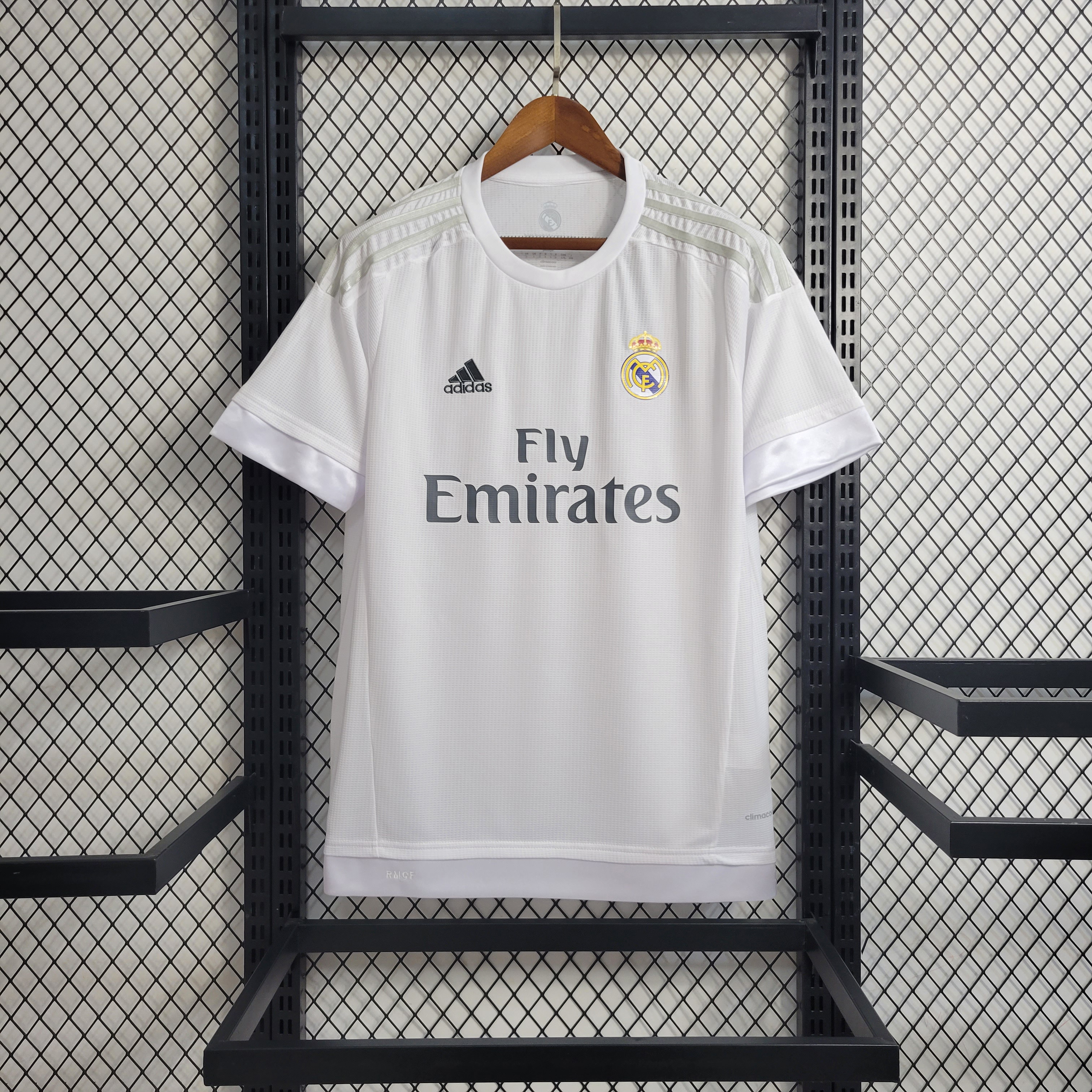 ManixJersey.com | Retro Real Madrid 15-16 Home Stadium Jersey -Customize Name, Number and Patch | Worldwide Shipping