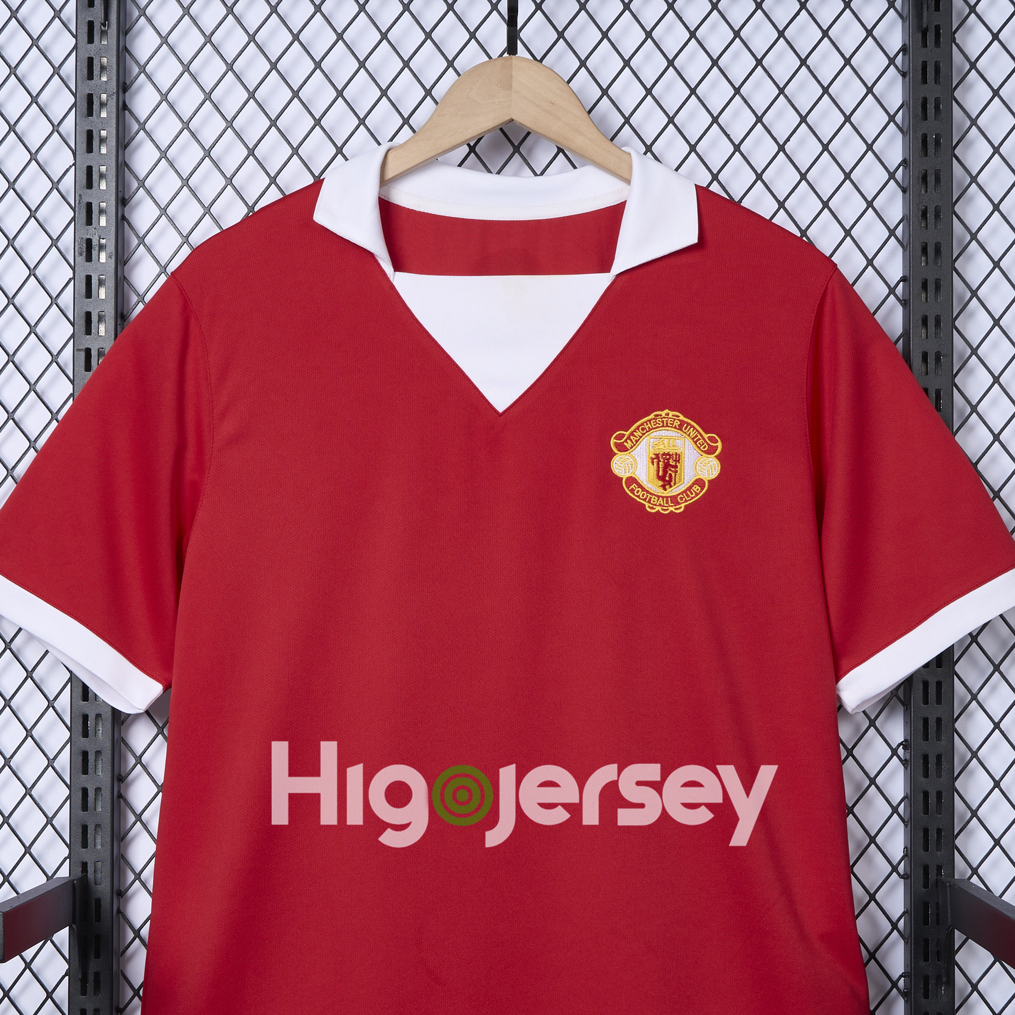 Higojerseys-Retro Manchester United 1972-73 Home Jersey