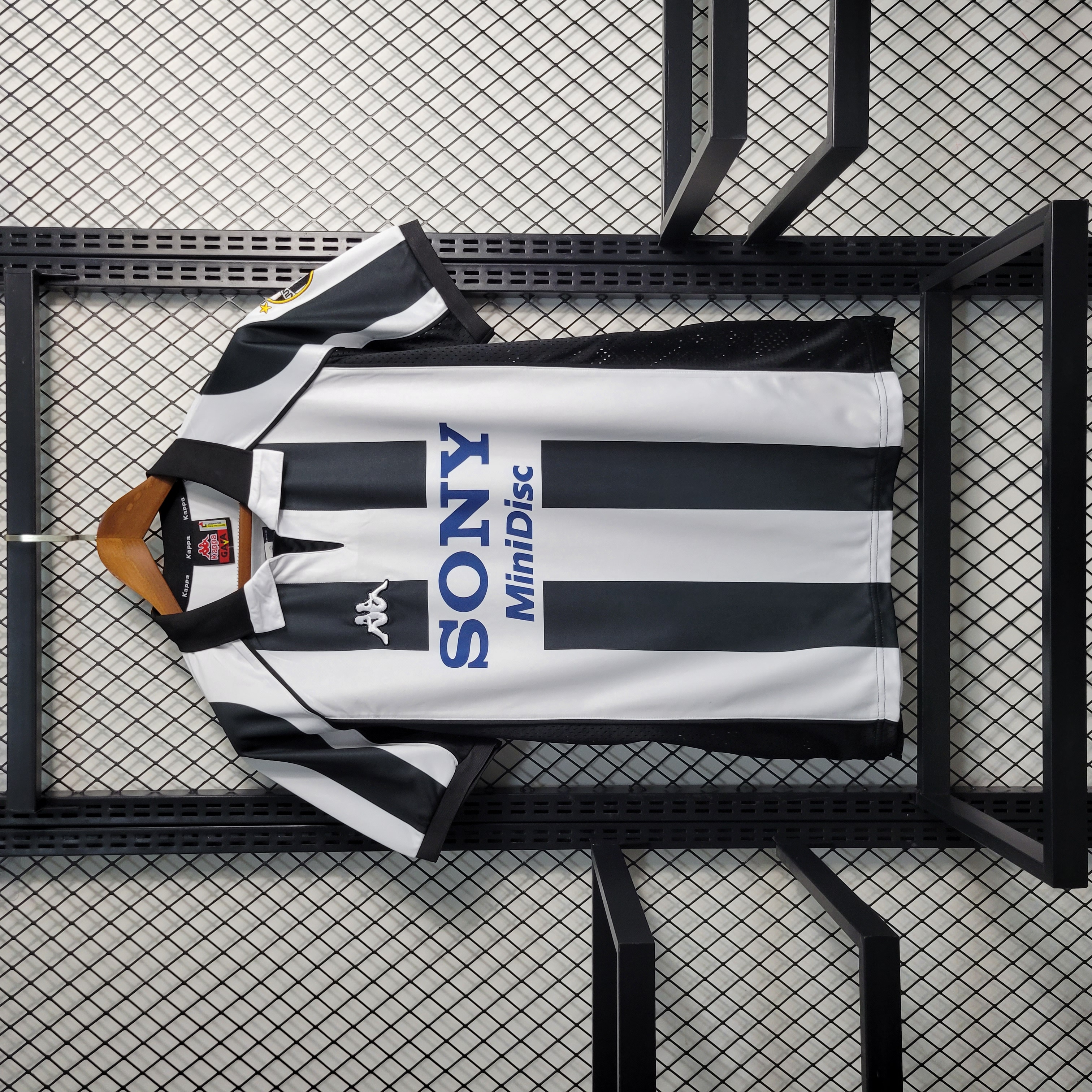 JerseysGala.com | Retro Juventus 1997-98 Home Stadium Jersey -Customize Name, Number and Patch | Worldwide Shipping