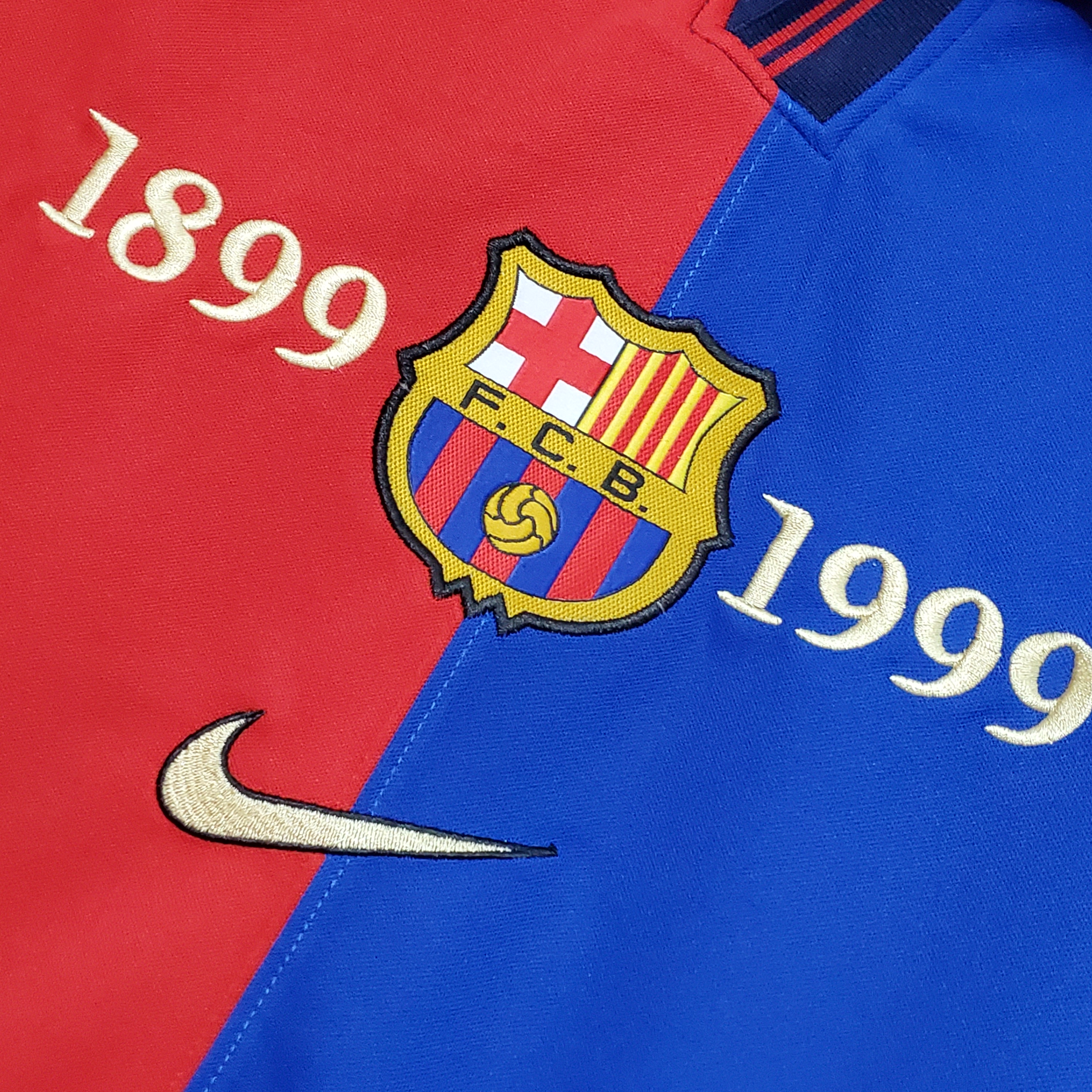 SIUjerseys-Retro Barcelona 99-00 Home Stadium Jersey