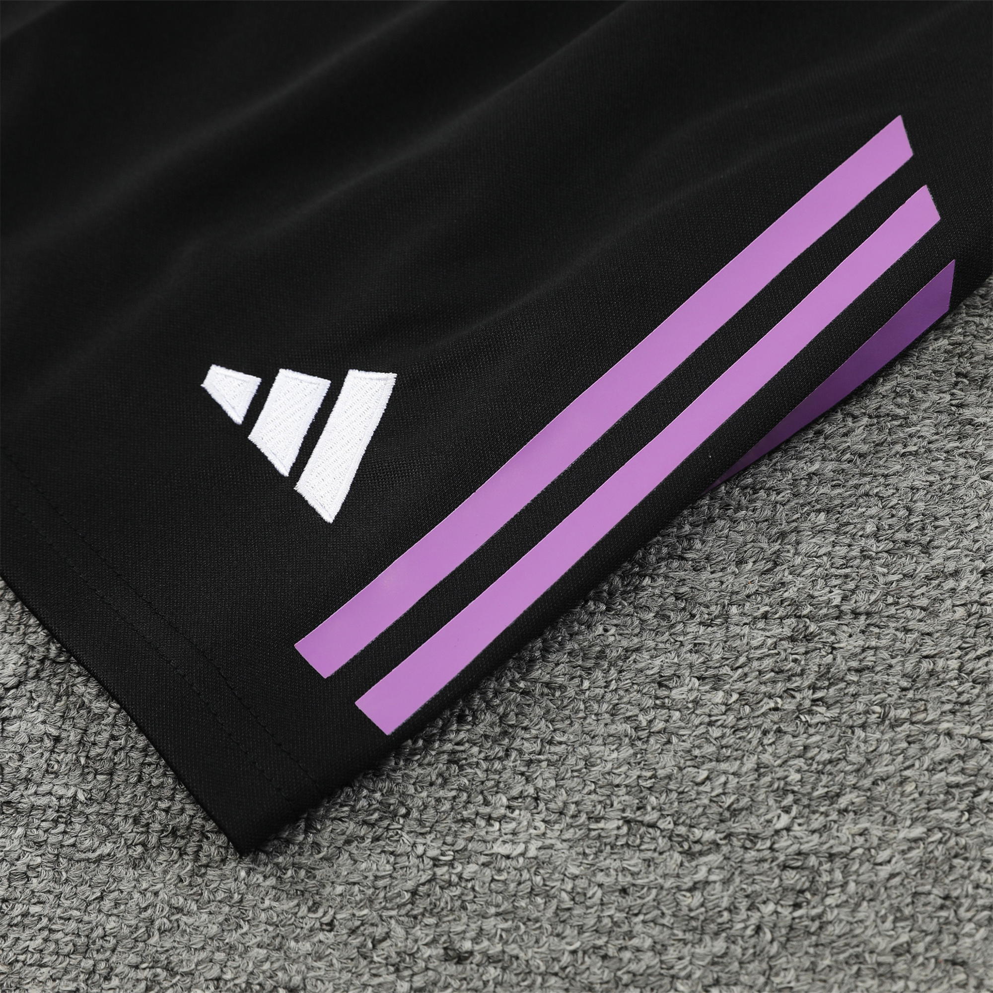 ManixJersey.com | Germany 24-25 Training Vest Suit - Black -Customize Name, Number and Patch | Worldwide Shipping