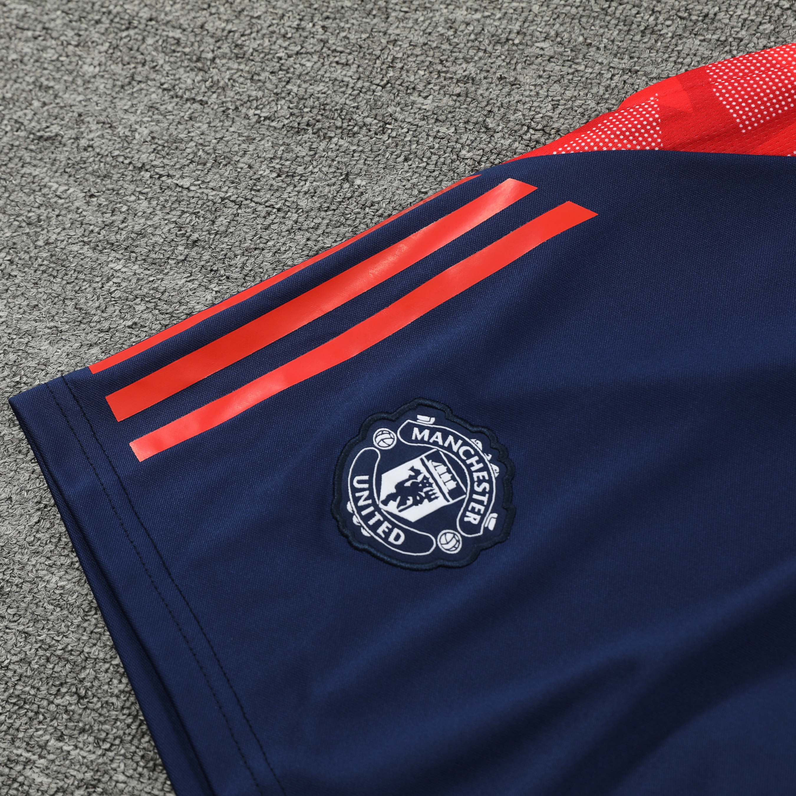 ManixJersey.com | Manchester United 24-25 Vest Training Set - Deep Blue -Customize Name, Number and Patch | Worldwide Shipping