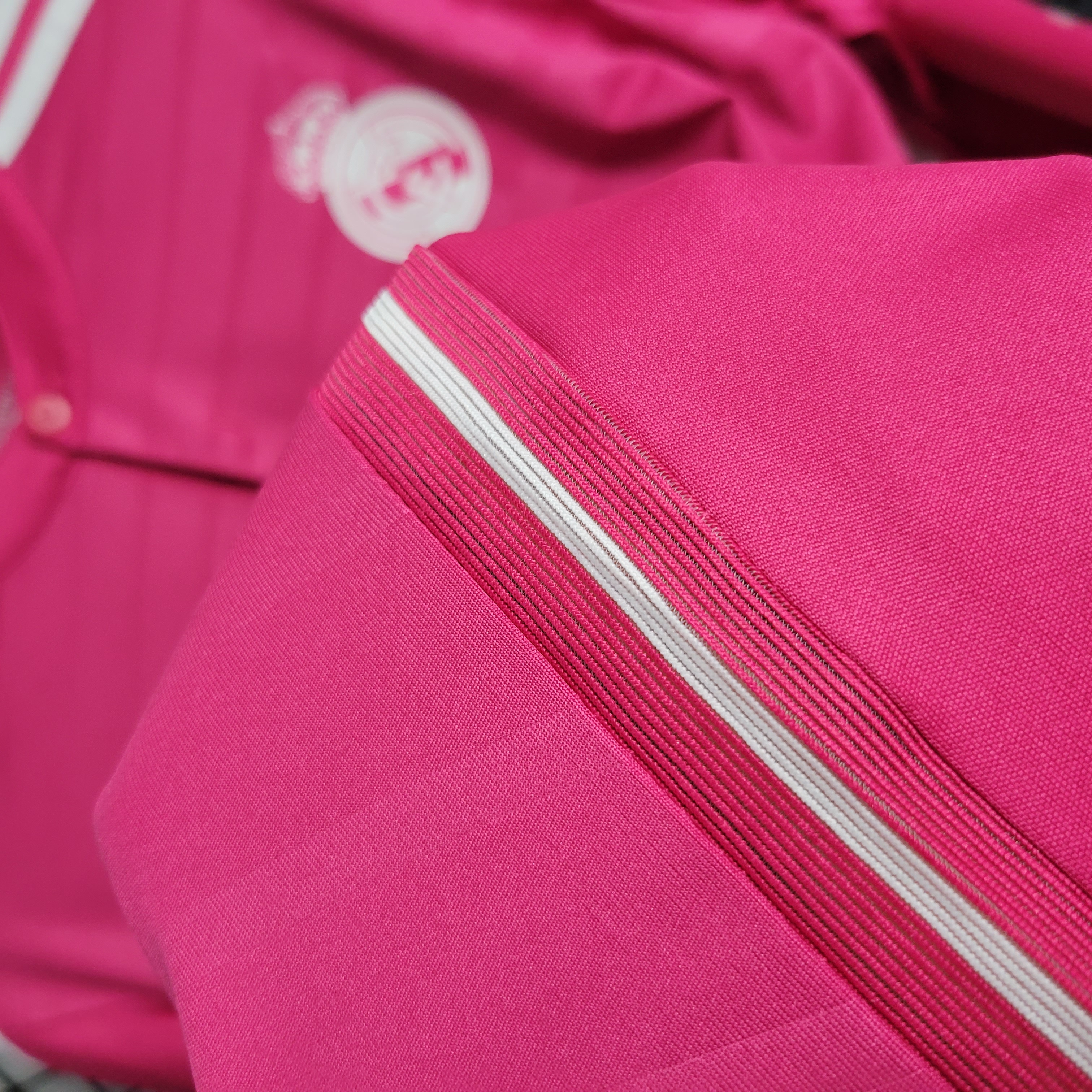 ManixJersey.com | Retro Real Madrid 14-15 Away Stadium Long Sleeve Jersey -Customize Name, Number and Patch | Worldwide Shipping