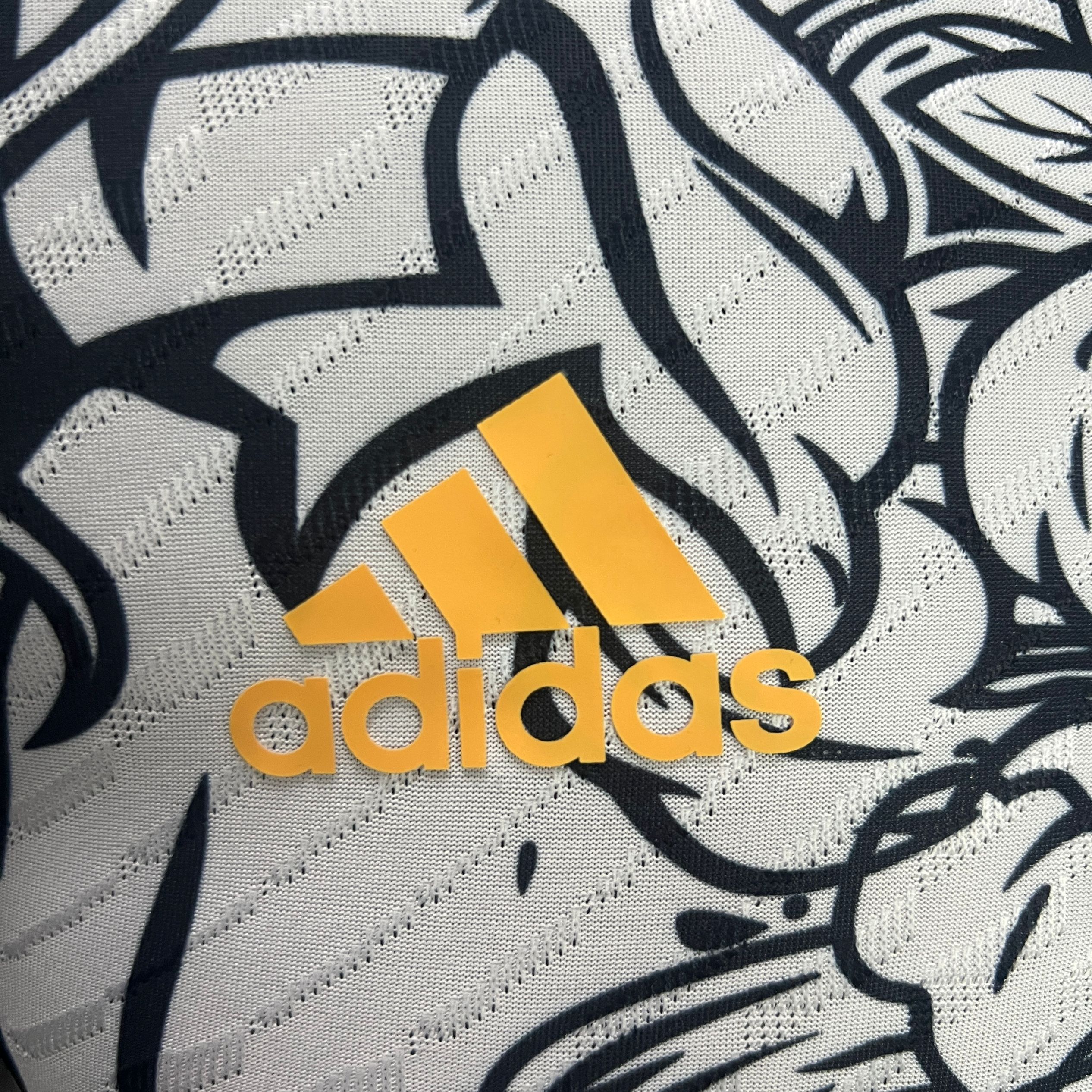 SIUjerseys-Real Madrid 24-25 Yellow Dragon Special Edition White Jersey - Player Version