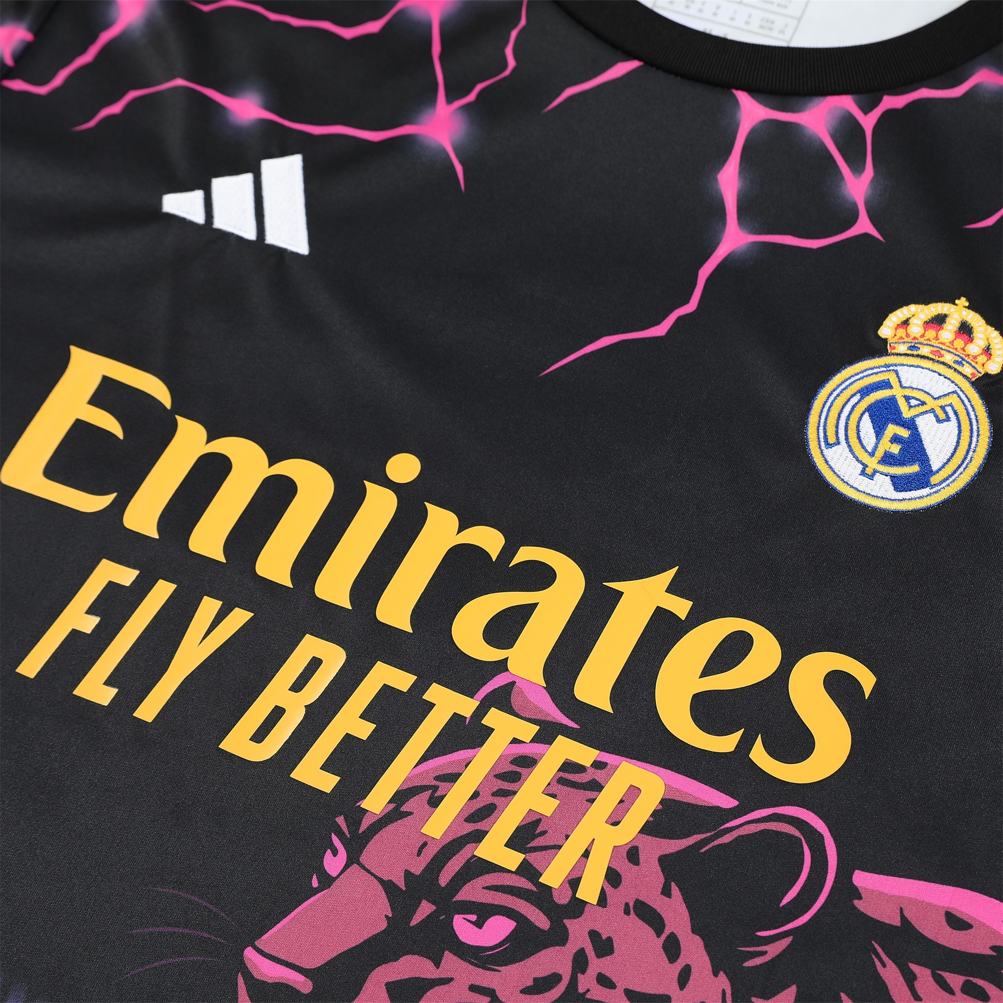 JerseysGala.com | Real Madrid 24-25 Short-Sleeve Training Set - Purple Leopard Top & Black Shorts -Customize Name, Number and Patch | Worldwide Shipping