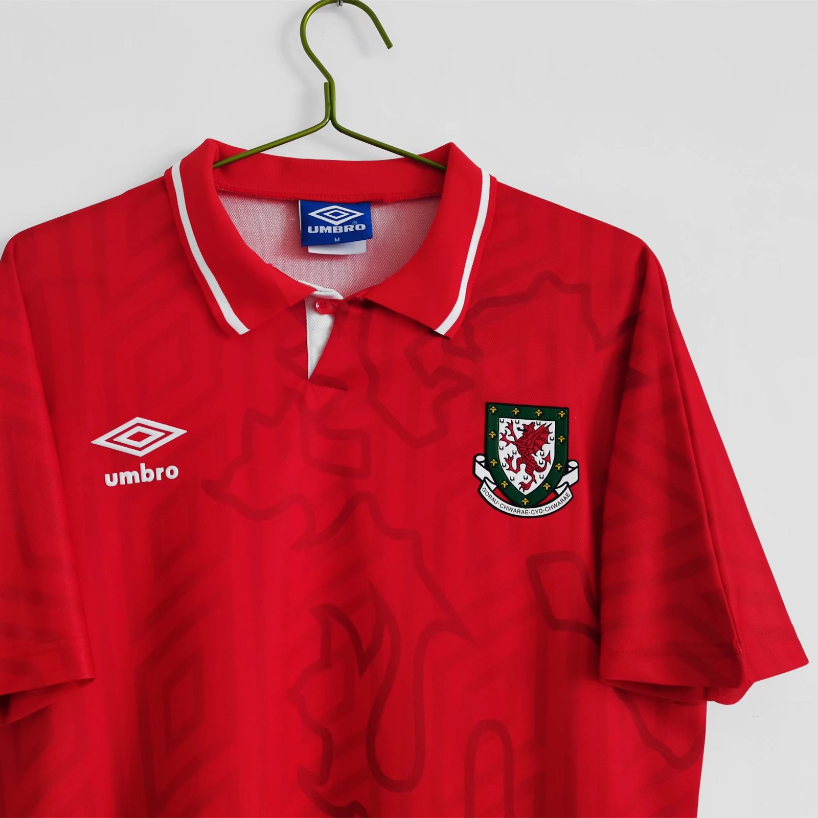 unitedfutballjersey-Retro Wales 1992 Home Stadium Jersey