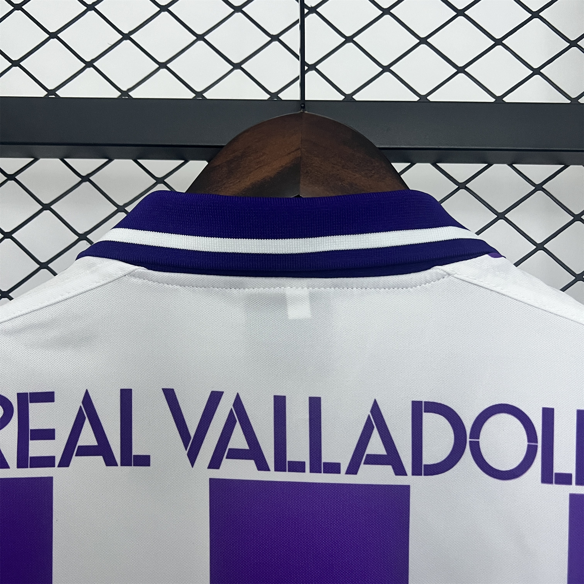 ManixJersey.com | Retro Real Valladolid 1995-96 Home Jersey -Customize Name, Number and Patch | Worldwide Shipping