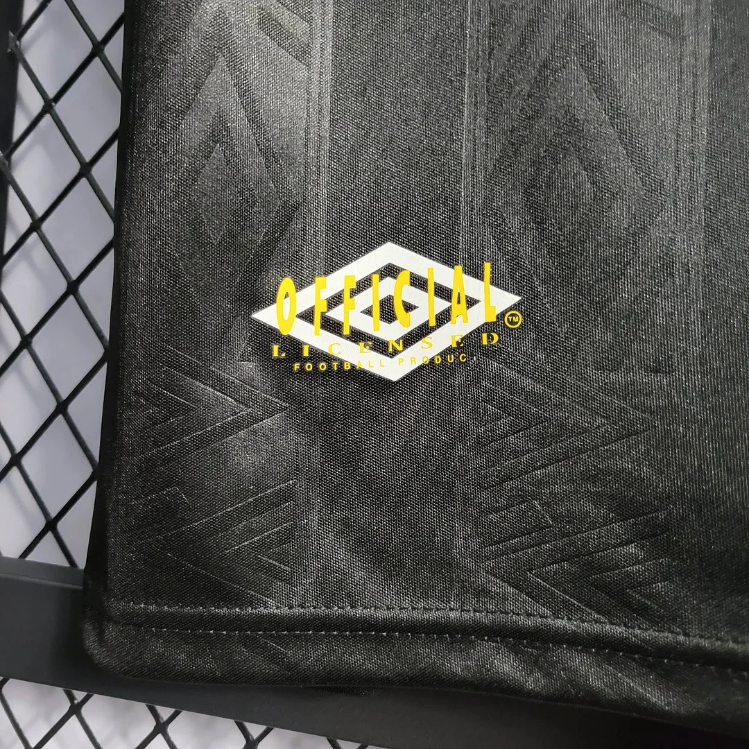 Higojerseys-Retro Manchester United 93-94 Away Jersey