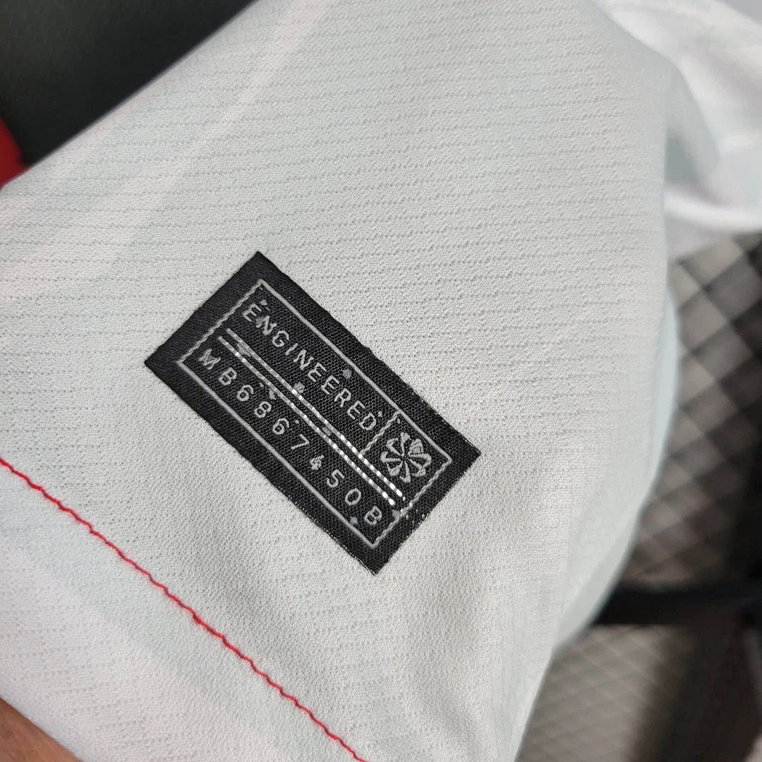 ManixJersey.com | Liver.pool 24-25 Three Joint Special Edition Jersey - Fans Version -Customize Name, Number and Patch | Worldwide Shipping