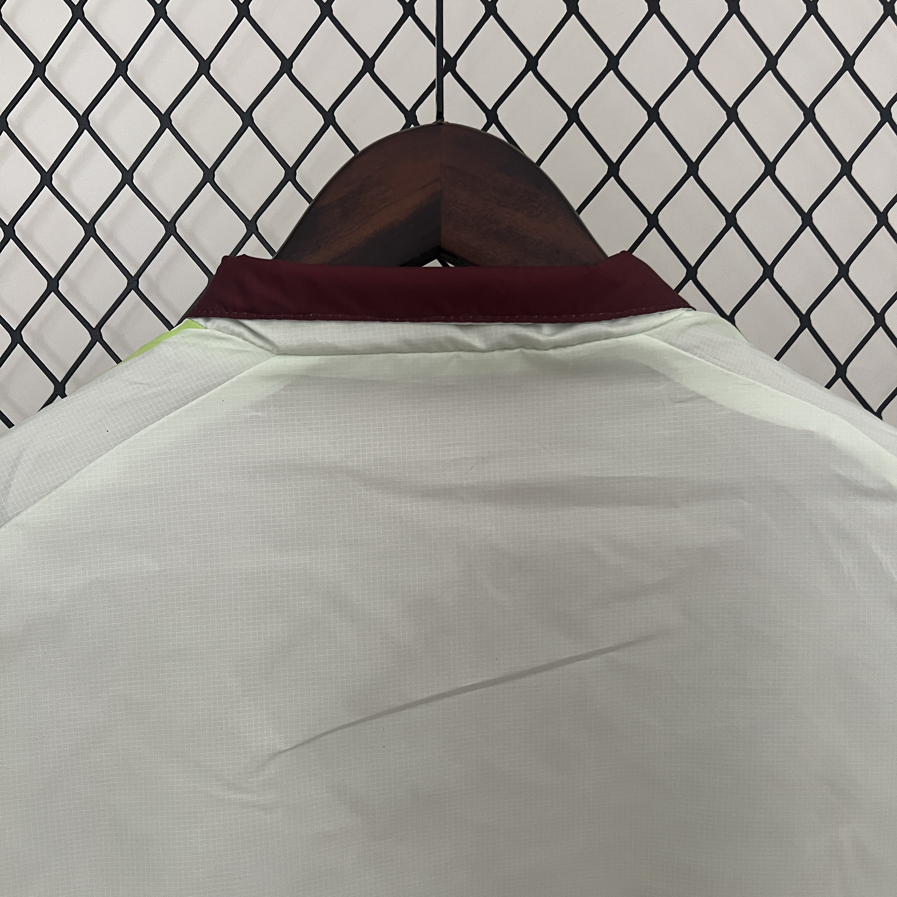 ManixJersey.com | Mexico 2024 Double Sided Reversible Windbreaker - Red & Grey -Customize Name, Number and Patch | Worldwide Shipping