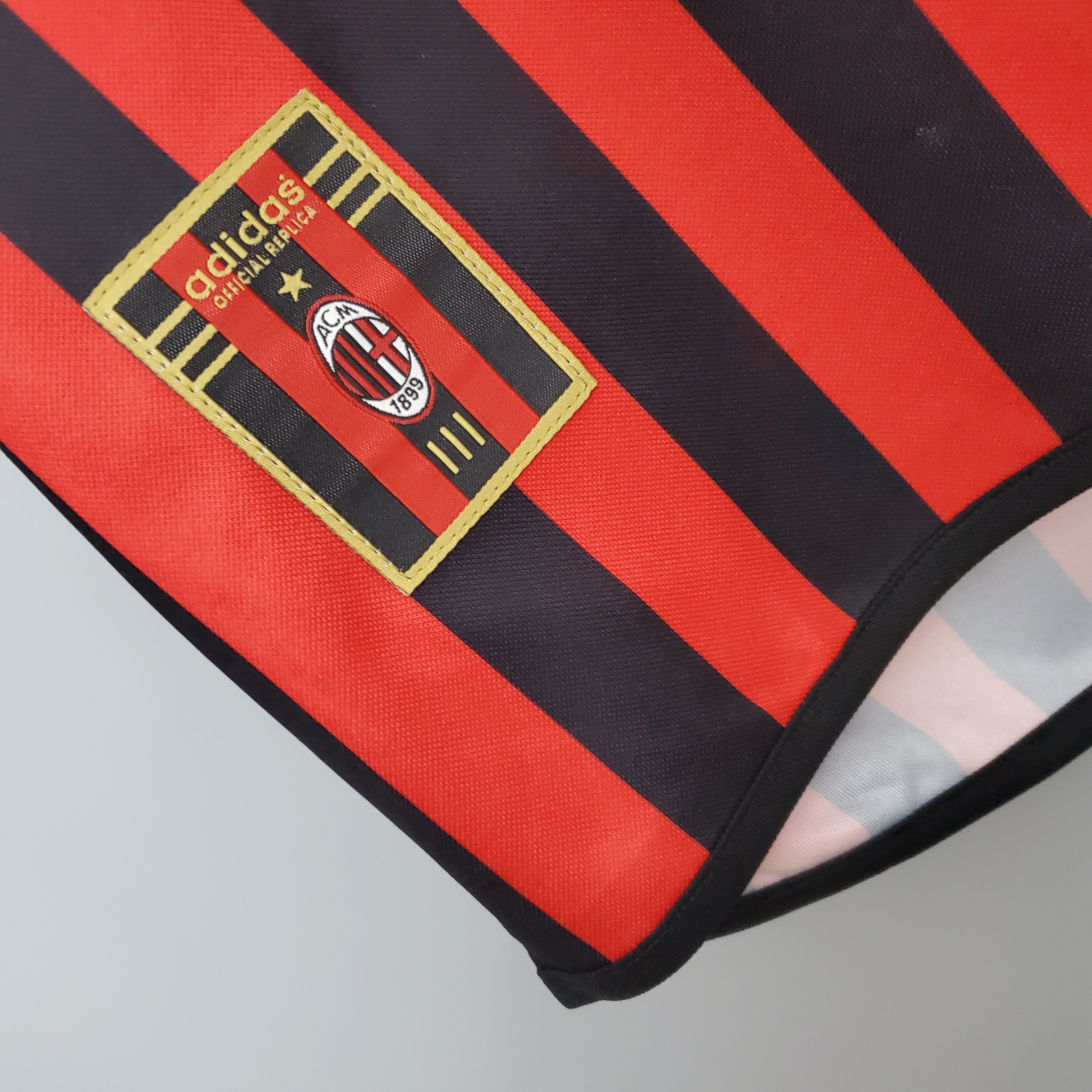 SIUjerseys-Retro AC Milan 99-00 Home Stadium Jersey