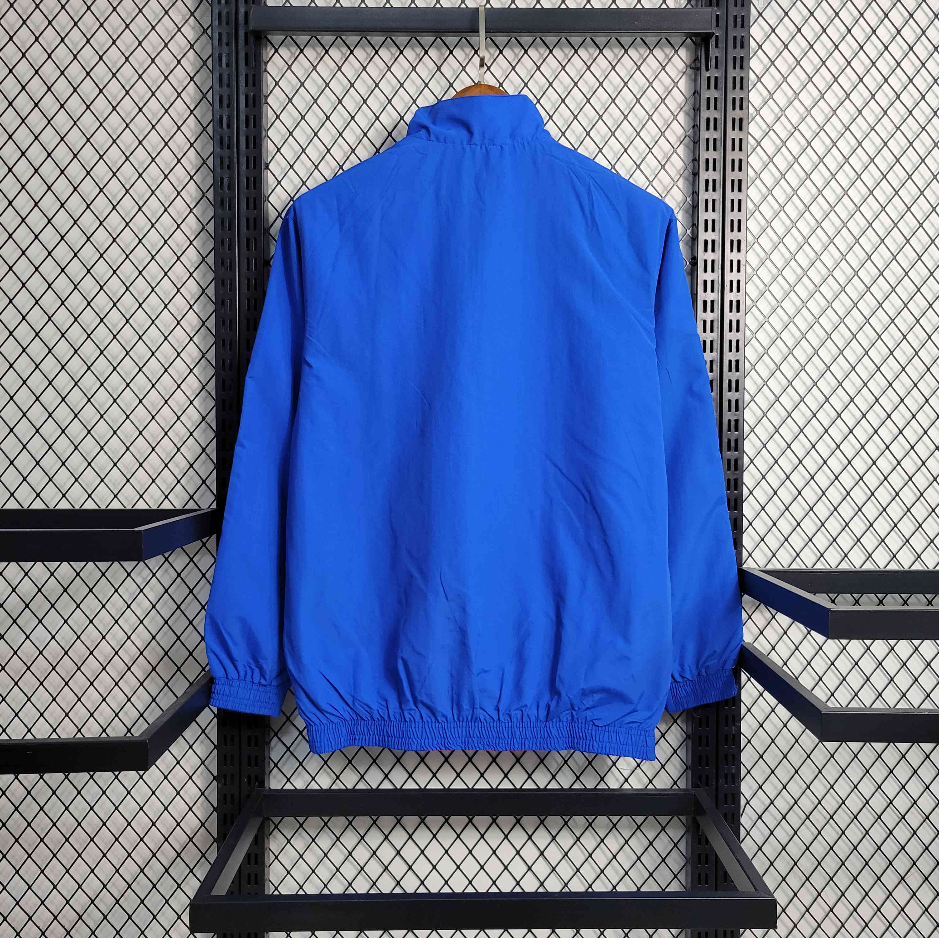 Bayern Munich 23-24 Blue Reversible Windbreaker:football jersey mysite: unitedjerseyfootball 邓江浪:football