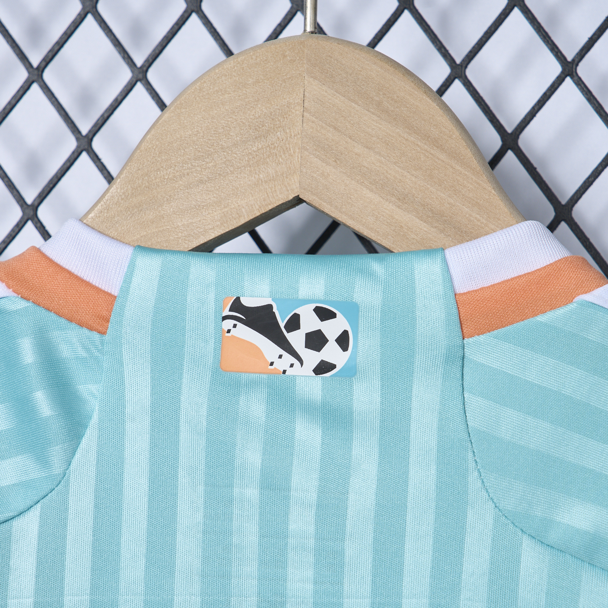 GlobeJersey-INT M.A.M 2024 Third Kids Kit