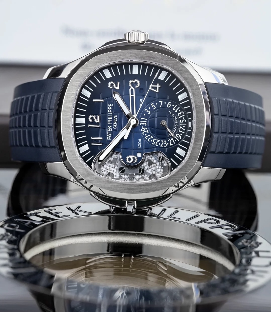 brand Patek Philippe 5650G-001 Top Swiss movement luxury watch for sale – NeveReL