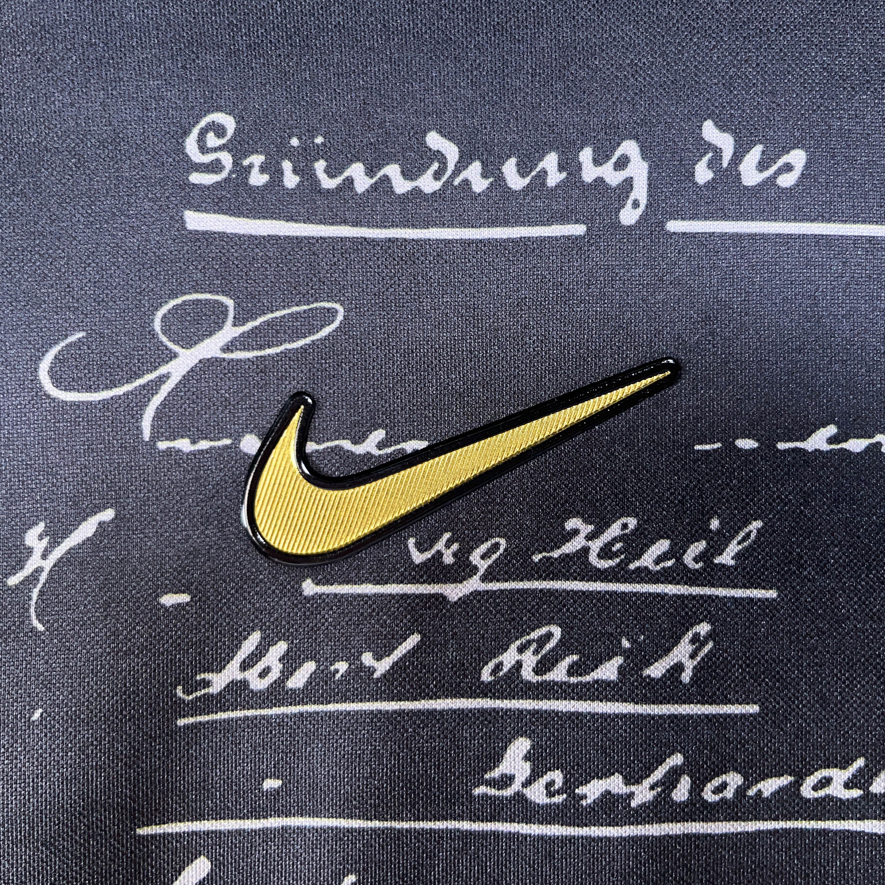 Frankfurt 23-24 125th Anniversary Edition Jersey - Fans Version:football jersey mysite: unitedjerseyfootball 邓江浪:football