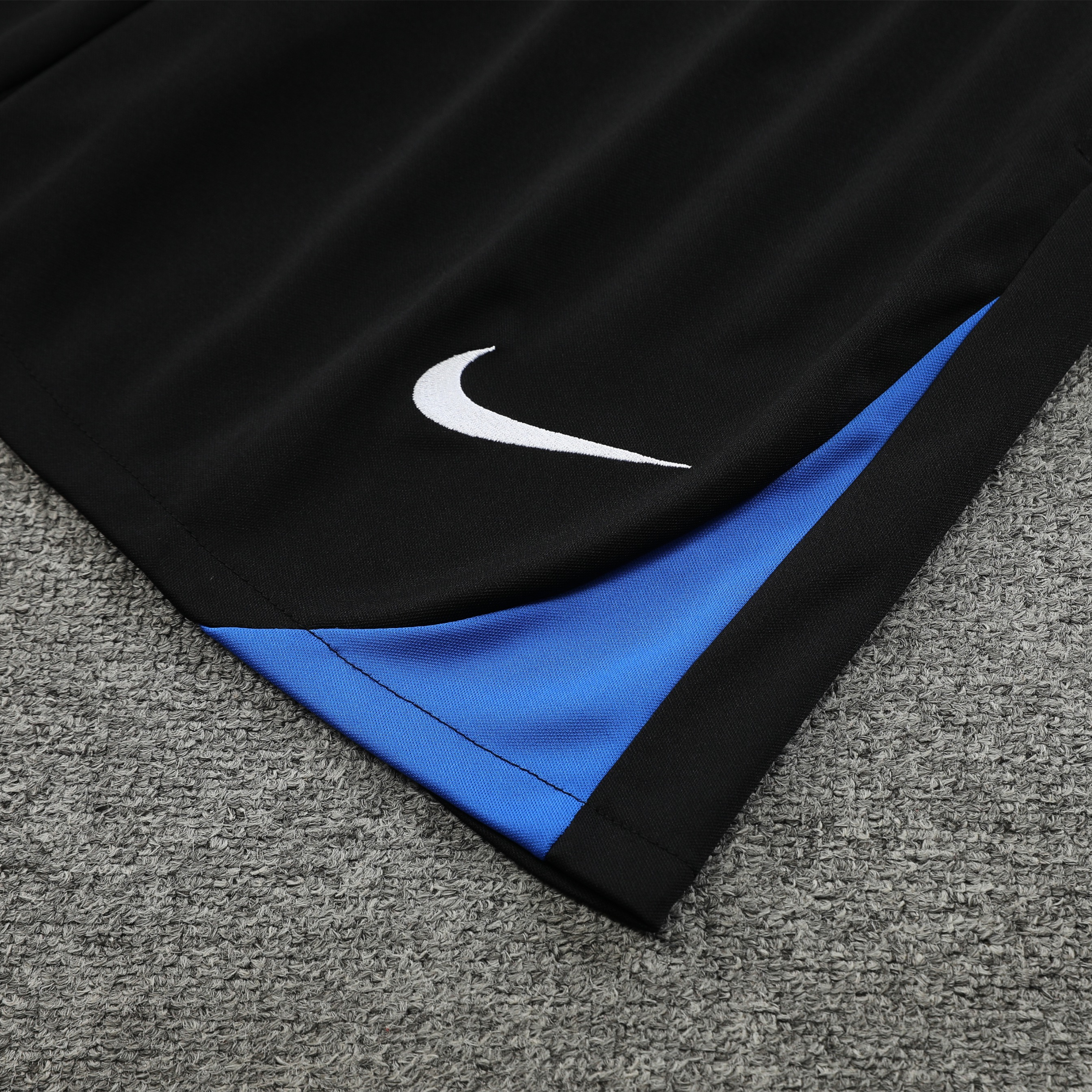 ManixJersey.com | Barcelona 24-25 Short-Sleeve Training Set - Khaki Top & Black Shorts -Customize Name, Number and Patch | Worldwide Shipping