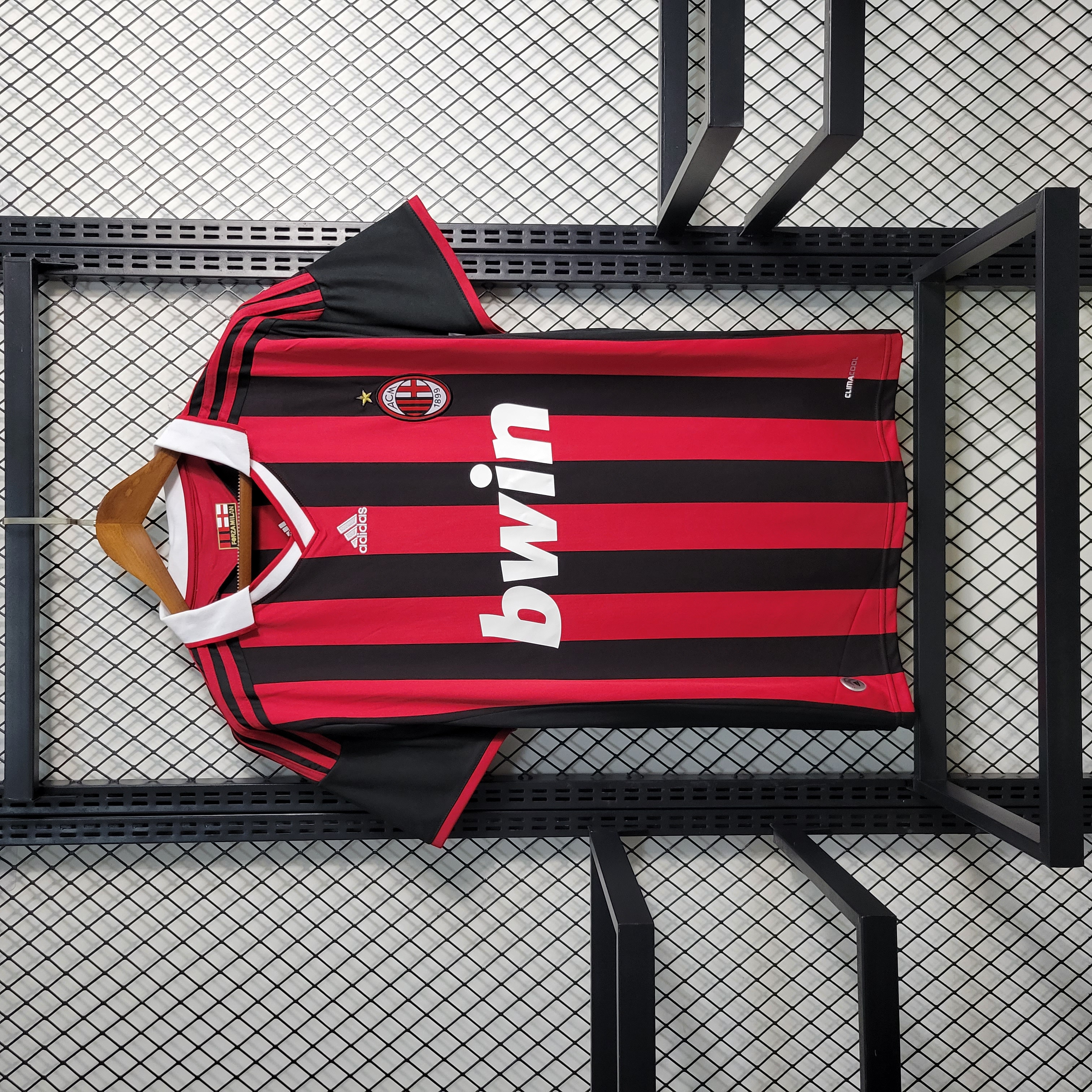 ManixJersey.com | Retro AC Milan 2009-10 Home Stadium Jersey -Customize Name, Number and Patch | Worldwide Shipping