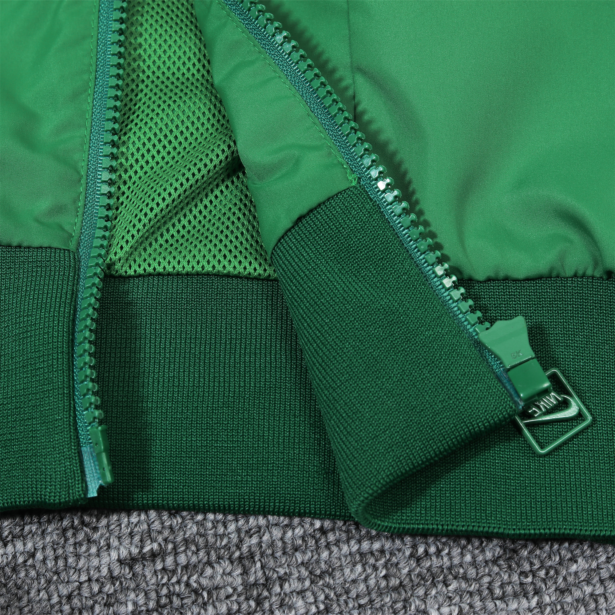 ManixJersey.com | Portugal 2024 National Team Anthem Green Hooded Windbreaker - Player Version -Customize Name, Number and Patch | Worldwide Shipping