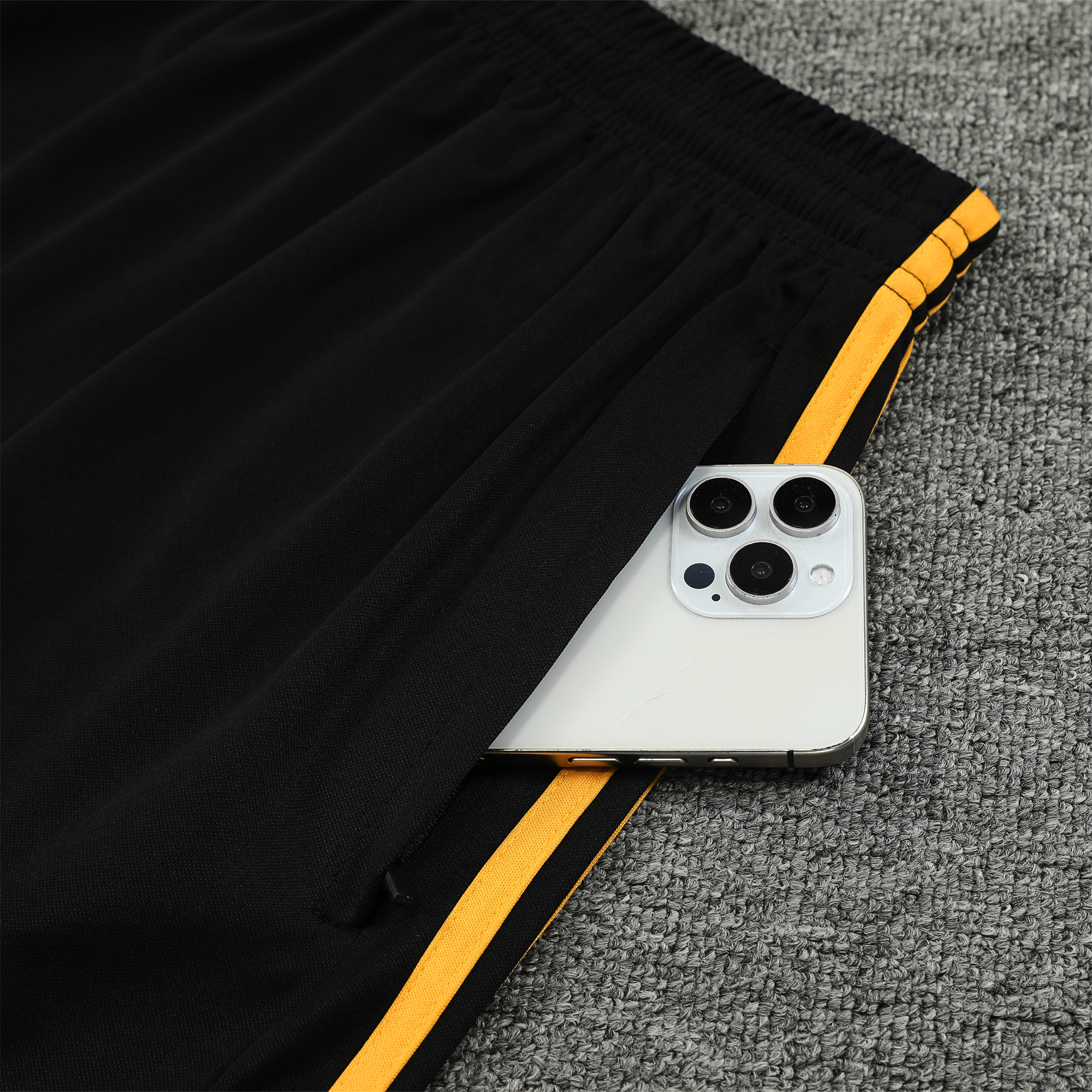 SIUjerseys-Real Madrid 24-25 Vest Training Set - Black Dragon