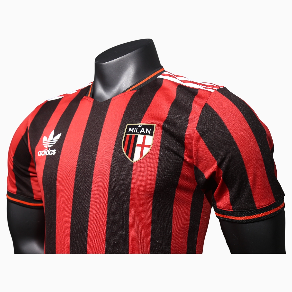 unitedfutballjersey-AC Milan 24-25 Trefoil Vintage Unsponsored Special Jersey