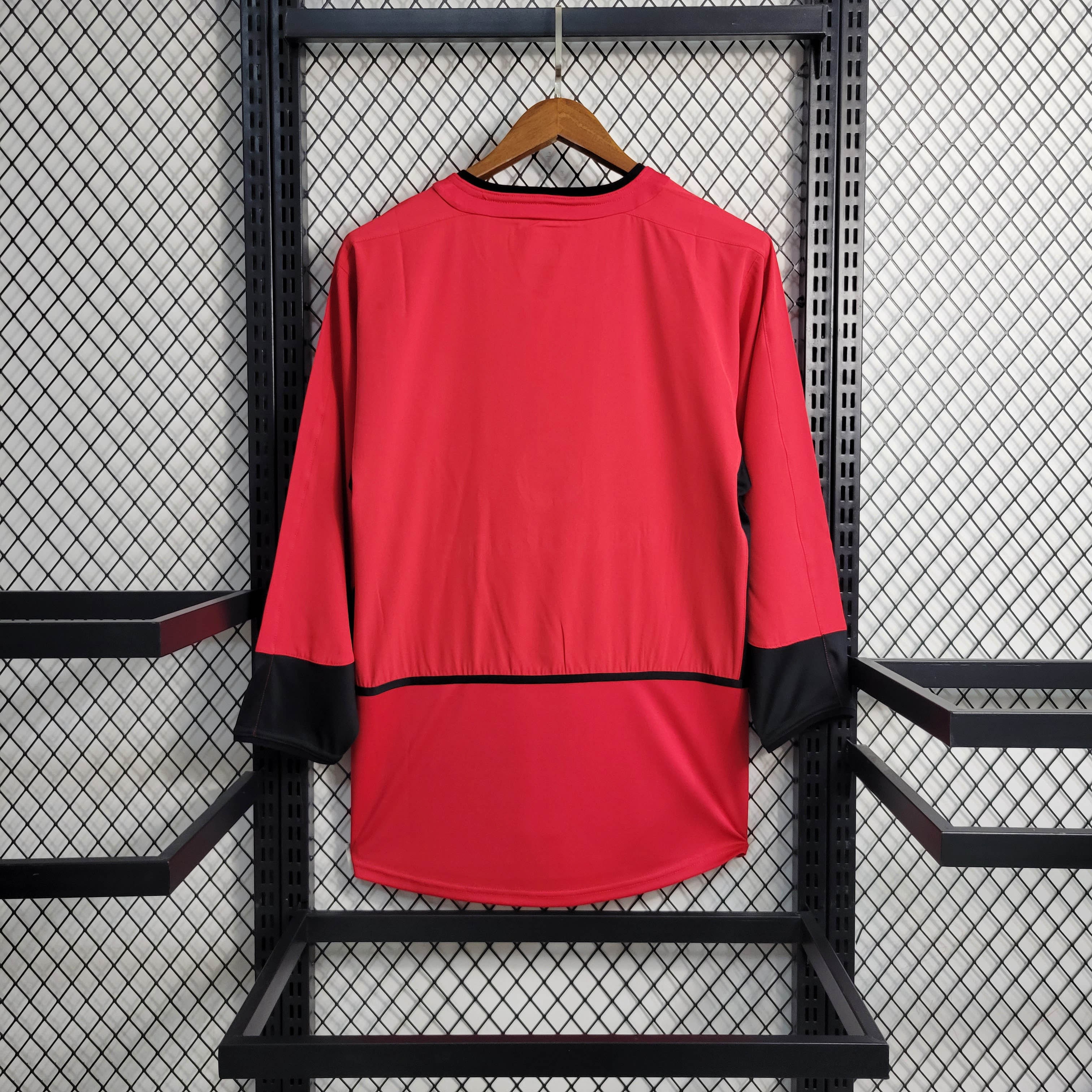 ManixJersey.com | Retro Manchester United 02-04 Home Long Sleeve Jersey -Customize Name, Number and Patch | Worldwide Shipping