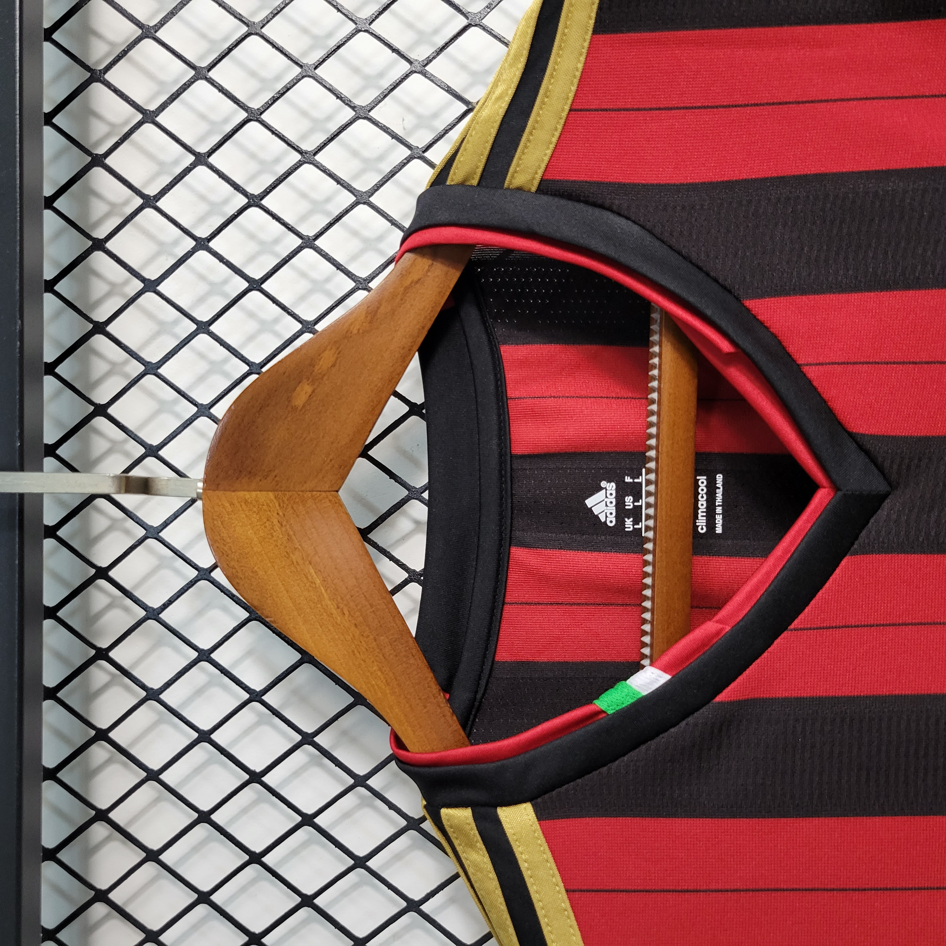 ManixJersey.com | Retro AC Milan 13-14 Home Stadium Long Sleeve Jersey -Customize Name, Number and Patch | Worldwide Shipping