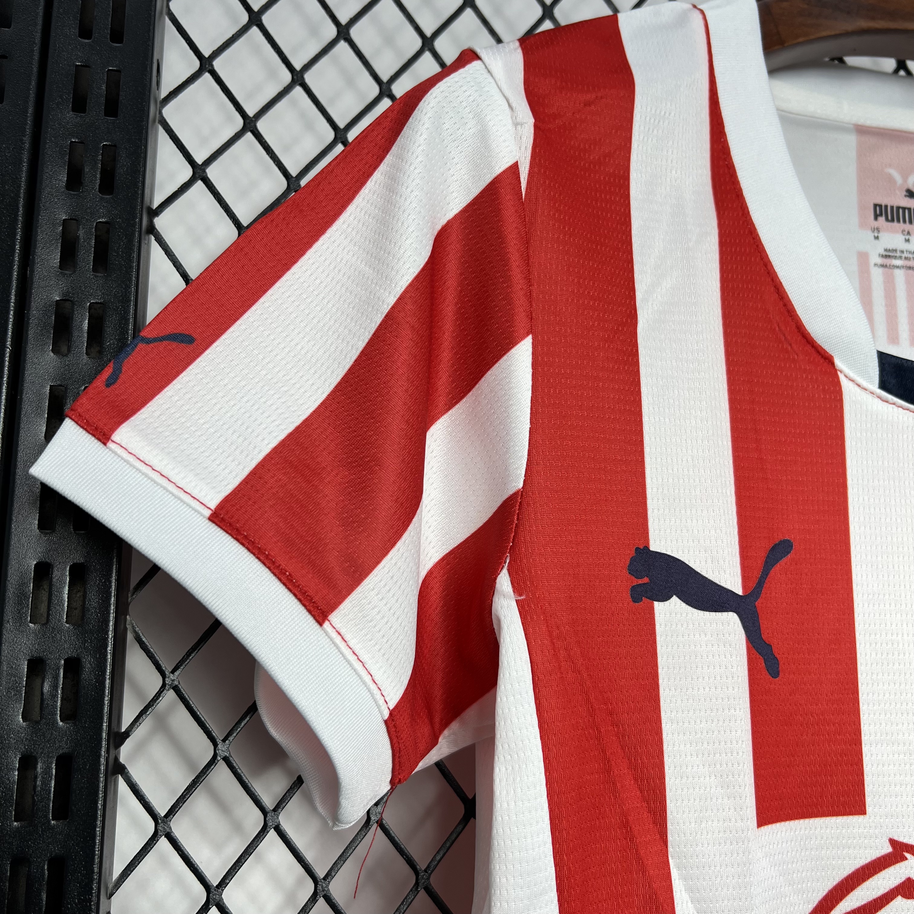 ManixJersey.com | Women's Chivas de Guadalajara 24-25 Home Stadium Jersey -Customize Name, Number and Patch | Worldwide Shipping
