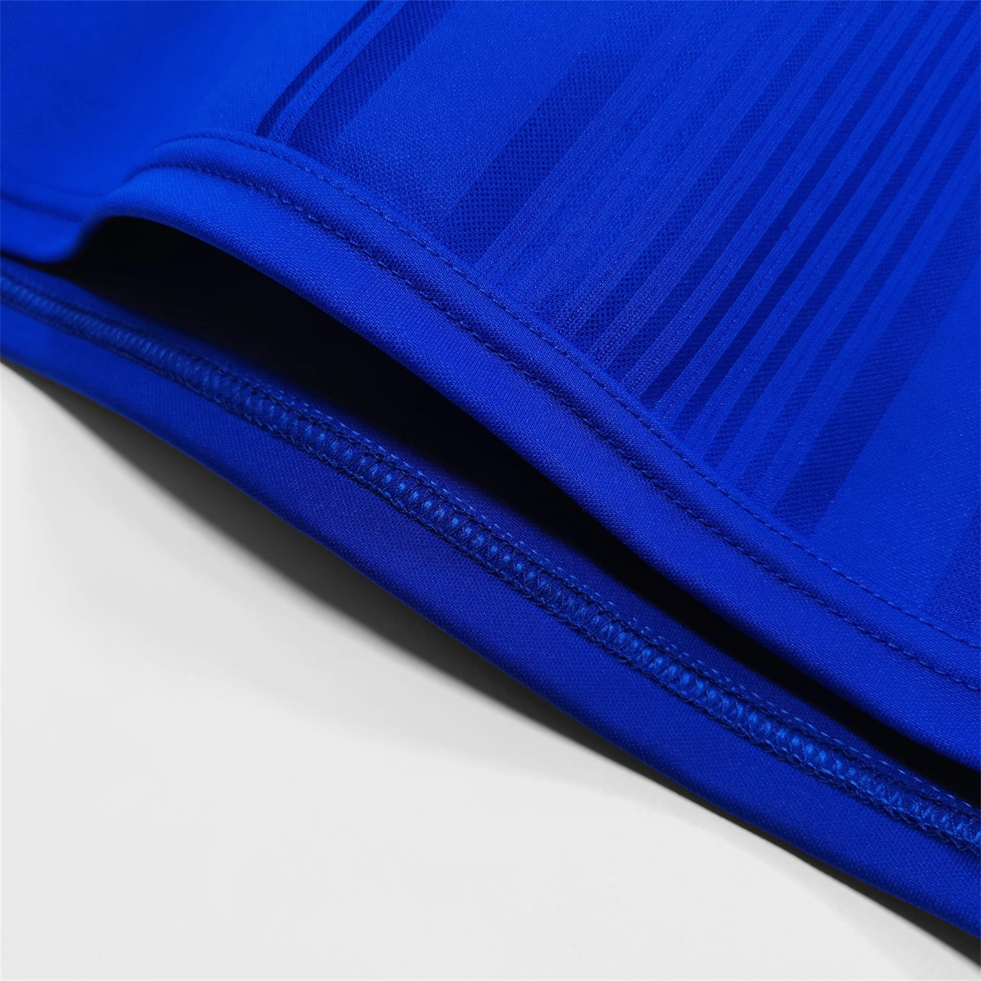 ManixJersey.com | Retro C.H.E.L.S.E.A 1999-01 Home Stadium Jersey -Customize Name, Number and Patch | Worldwide Shipping