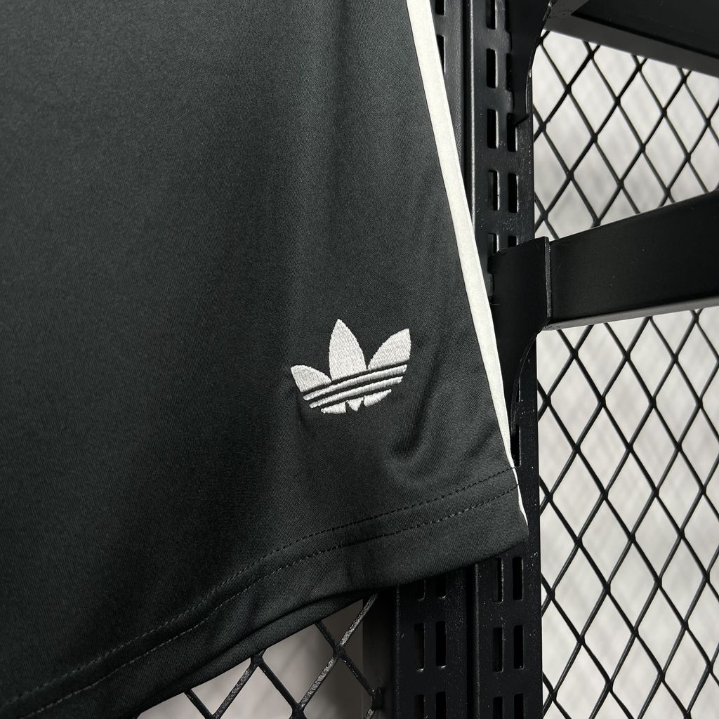 SIUjerseys-Manchester United 24-25 Third Shorts - Fans Version