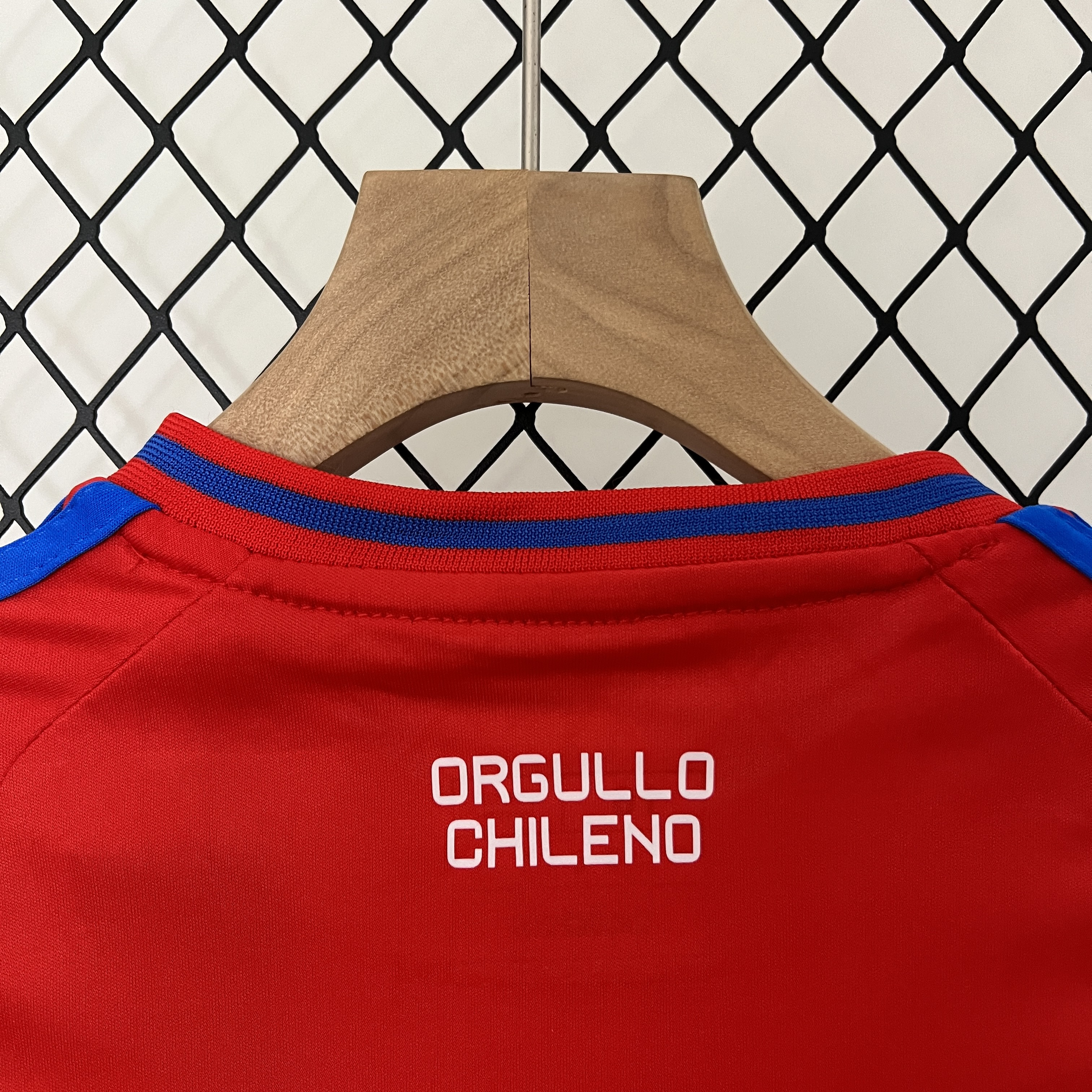 ManixJersey.com | Chile 2024 Home Stadium Kids Kit -Customize Name, Number and Patch | Worldwide Shipping