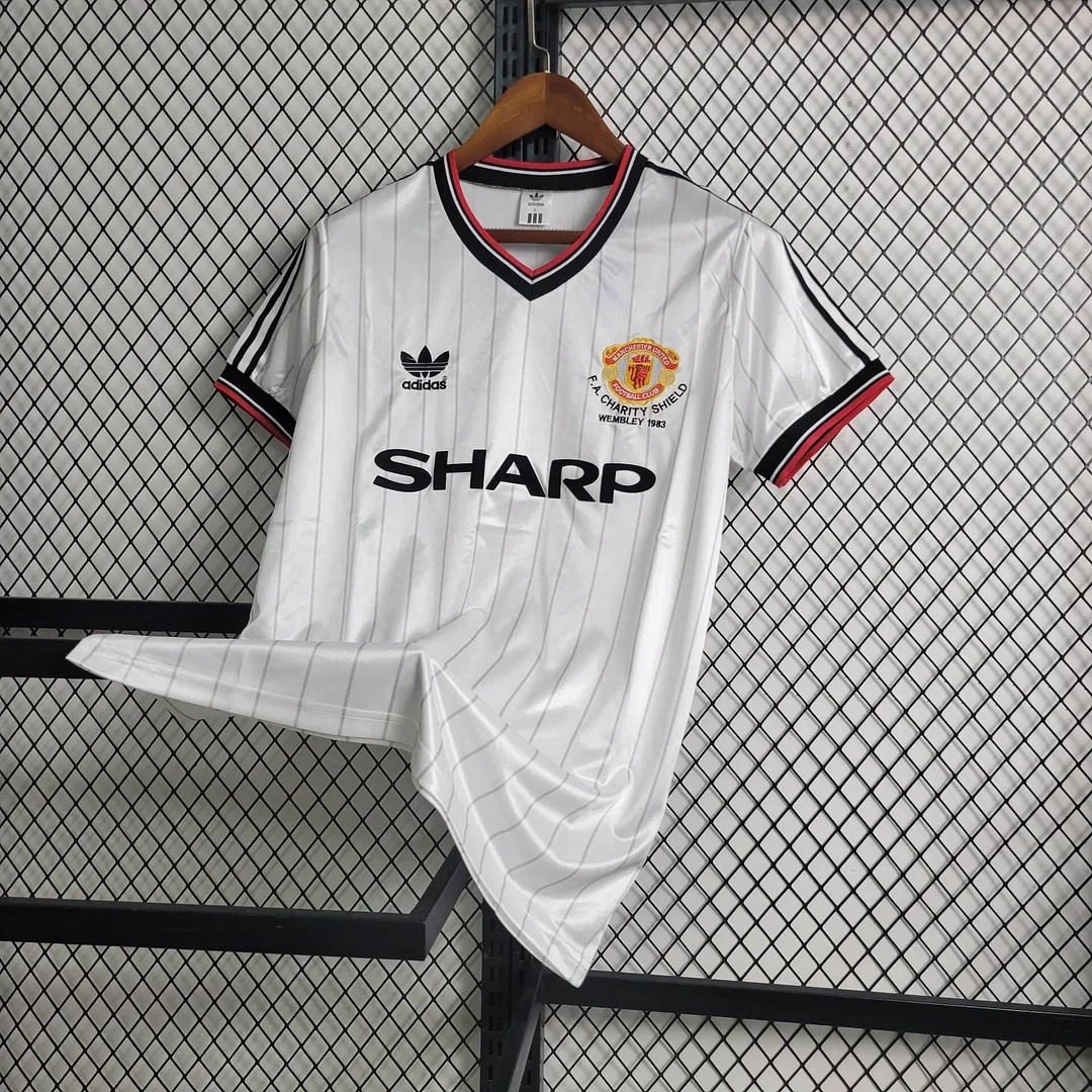 Higojerseys-Retro Manchester United 82-83 Away Jersey