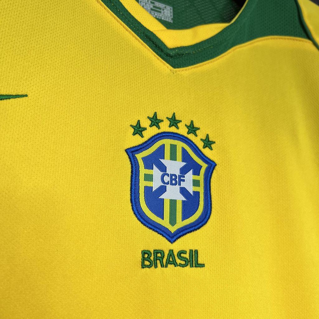 SIUjerseys-Retro Brazil 2004 Home Jersey