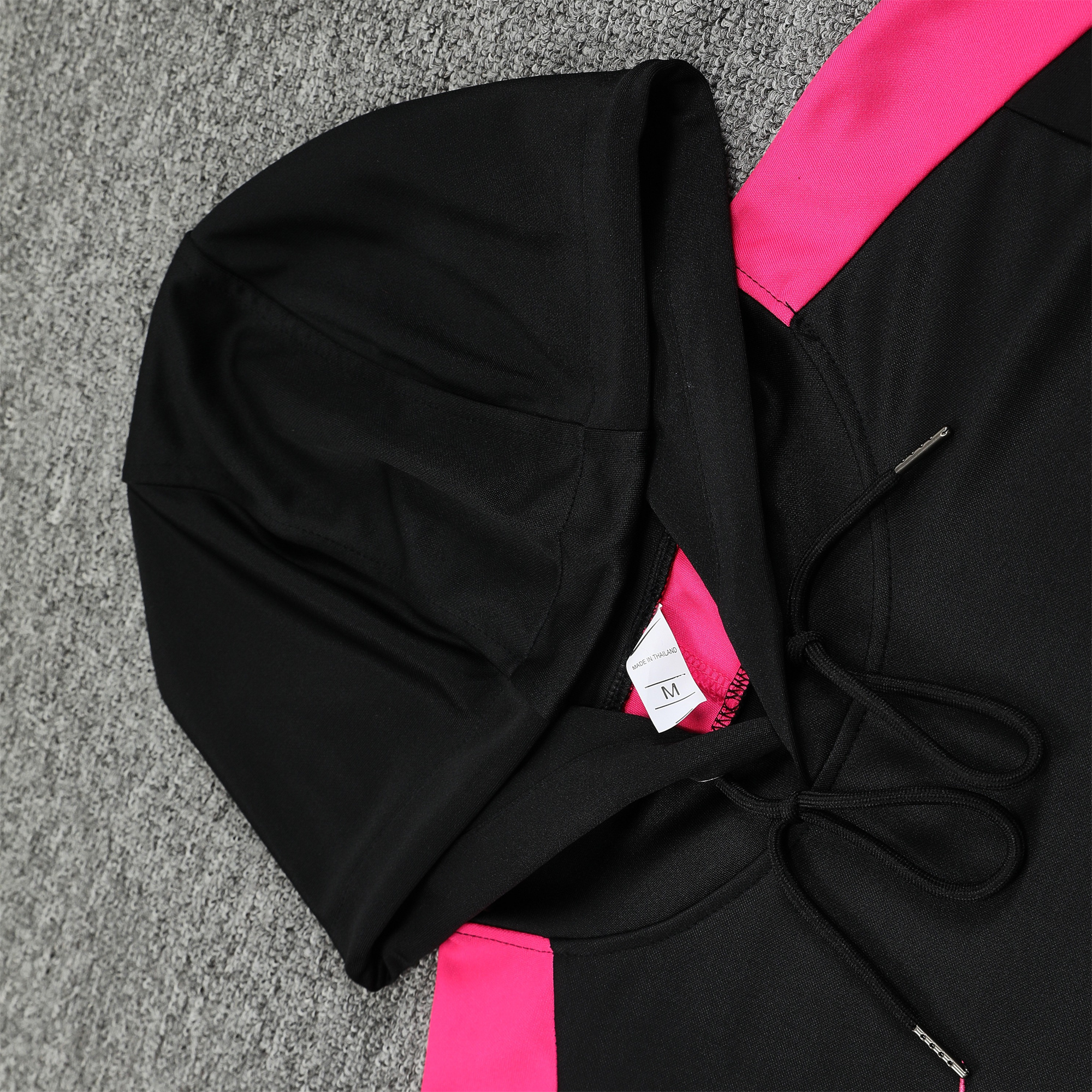 ManixJersey.com | C.H.E.L.S.E.A 24-25 Training Hoodie Set - Black Hoodie and Black Pants -Customize Name, Number and Patch | Worldwide Shipping