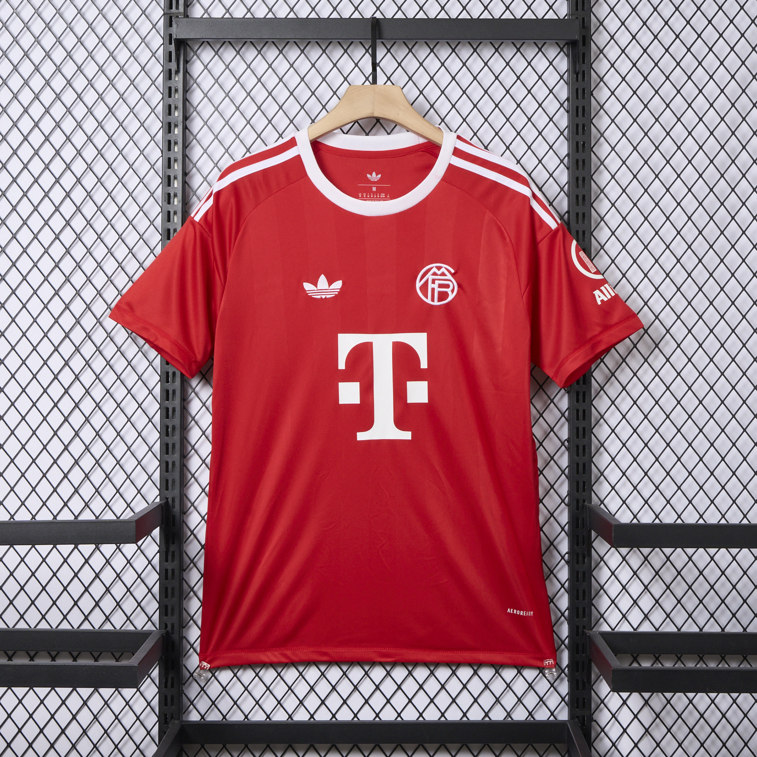 UltraTrikot-Bayern Munich 25-26 Red Trefoil Goalkeeper Jersey - Fans Version