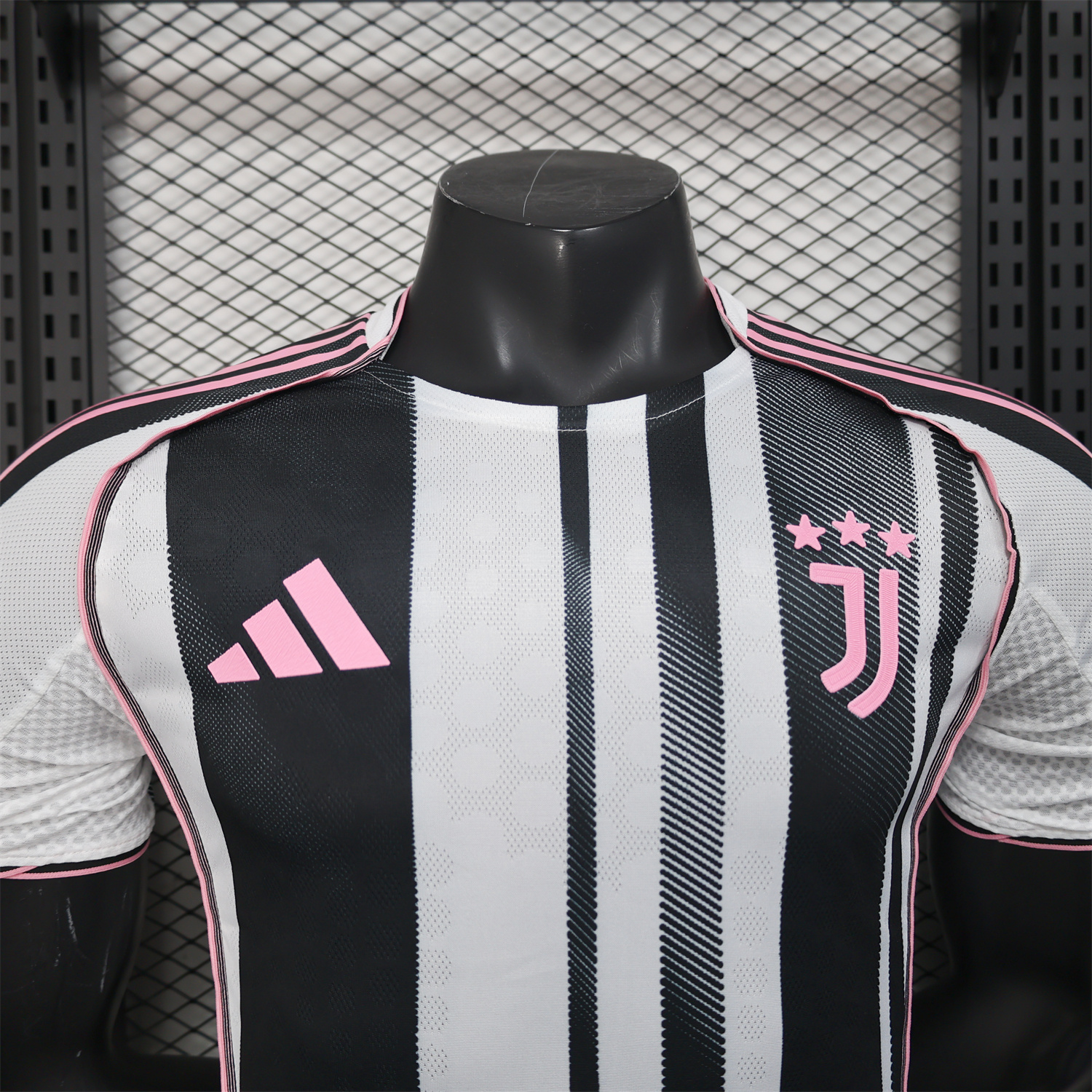 UltraTrikot-Juventus 25-26 Home Stadium Jersey - Player Version