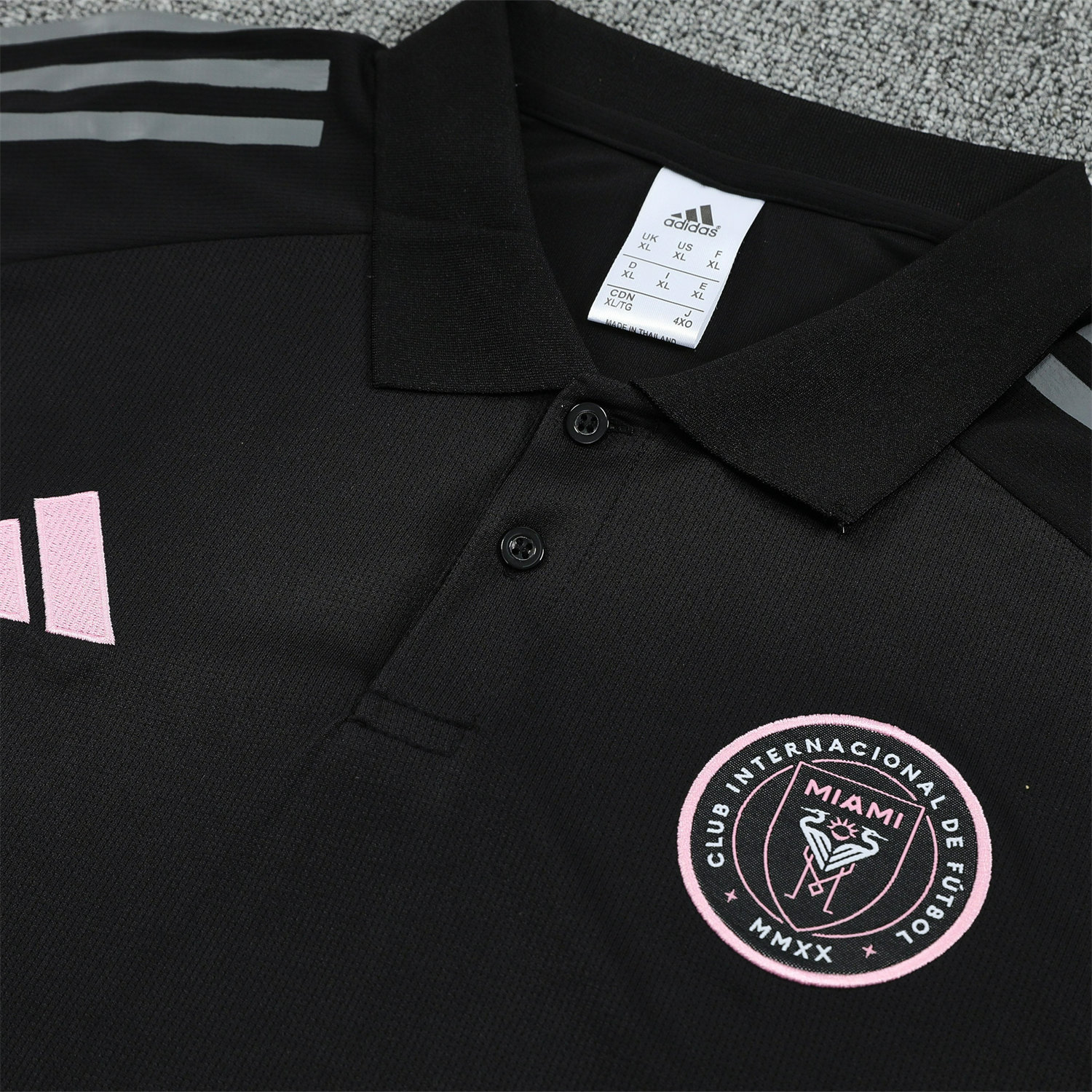 foot-INT M.A.M 25-26 POLO Short-Sleeve Training Set - Black Top and Pants